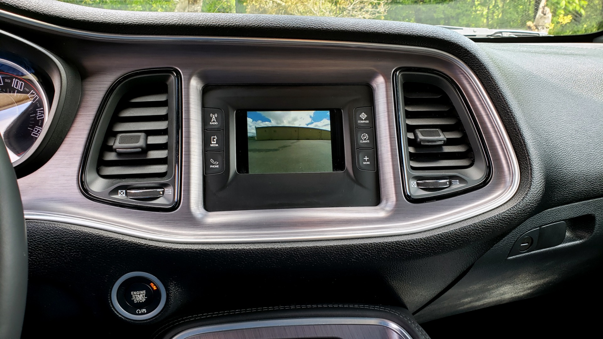 Used 2017 Dodge CHALLENGER R/T / 5.7L HEMI V8 / 8-SPD AUTO / SUNROOF / REARVIEW for sale Sold at Formula Imports in Charlotte NC 28227 45