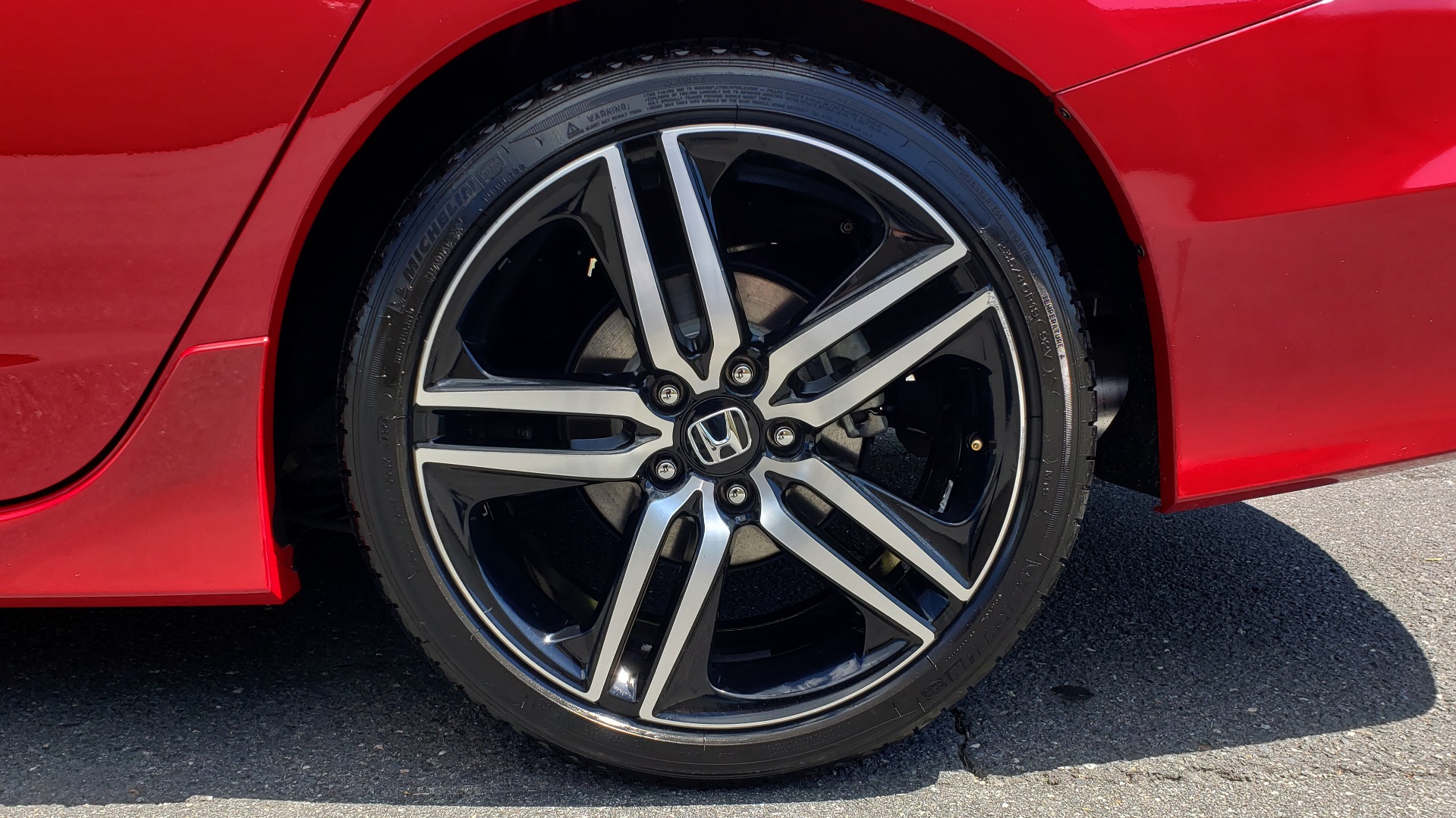 Used 2016 Honda ACCORD SEDAN SPORT / 4-CYL / CVT TRANS / SPOILER / 19IN ALLOY WHEELS for sale Sold at Formula Imports in Charlotte NC 28227 74