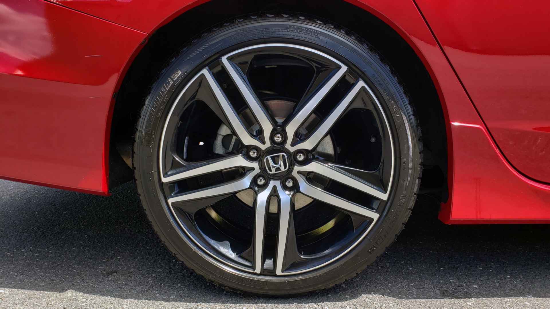 Used 2016 Honda ACCORD SEDAN SPORT / 4-CYL / CVT TRANS / SPOILER / 19IN ALLOY WHEELS for sale Sold at Formula Imports in Charlotte NC 28227 75