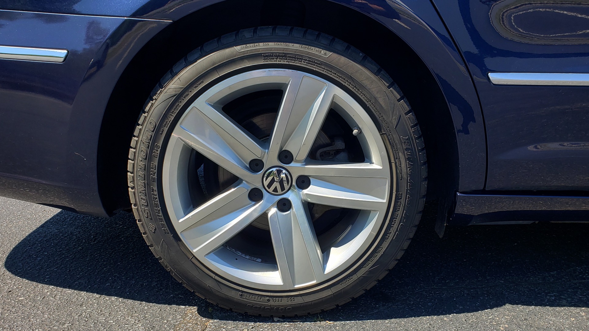 Used 2013 Volkswagen CC SPORT W/LIGHTING PKG / 2.0L 4-CYL / DSG 6-SPD AUTO for sale Sold at Formula Imports in Charlotte NC 28227 75