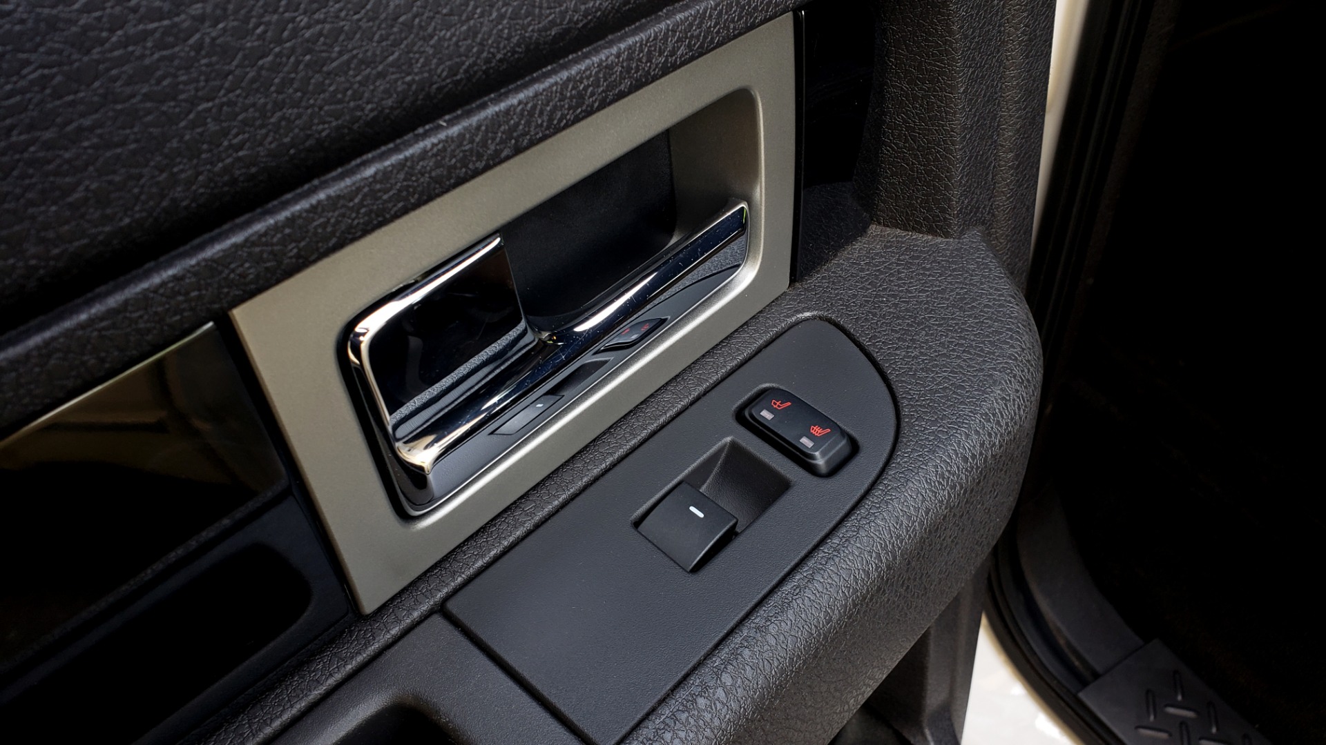 Used 2011 Ford F-150 PLATINUM 4X4 SUPERCREW / NAV / SUNROOF / SONY / REARVIEW for sale Sold at Formula Imports in Charlotte NC 28227 63