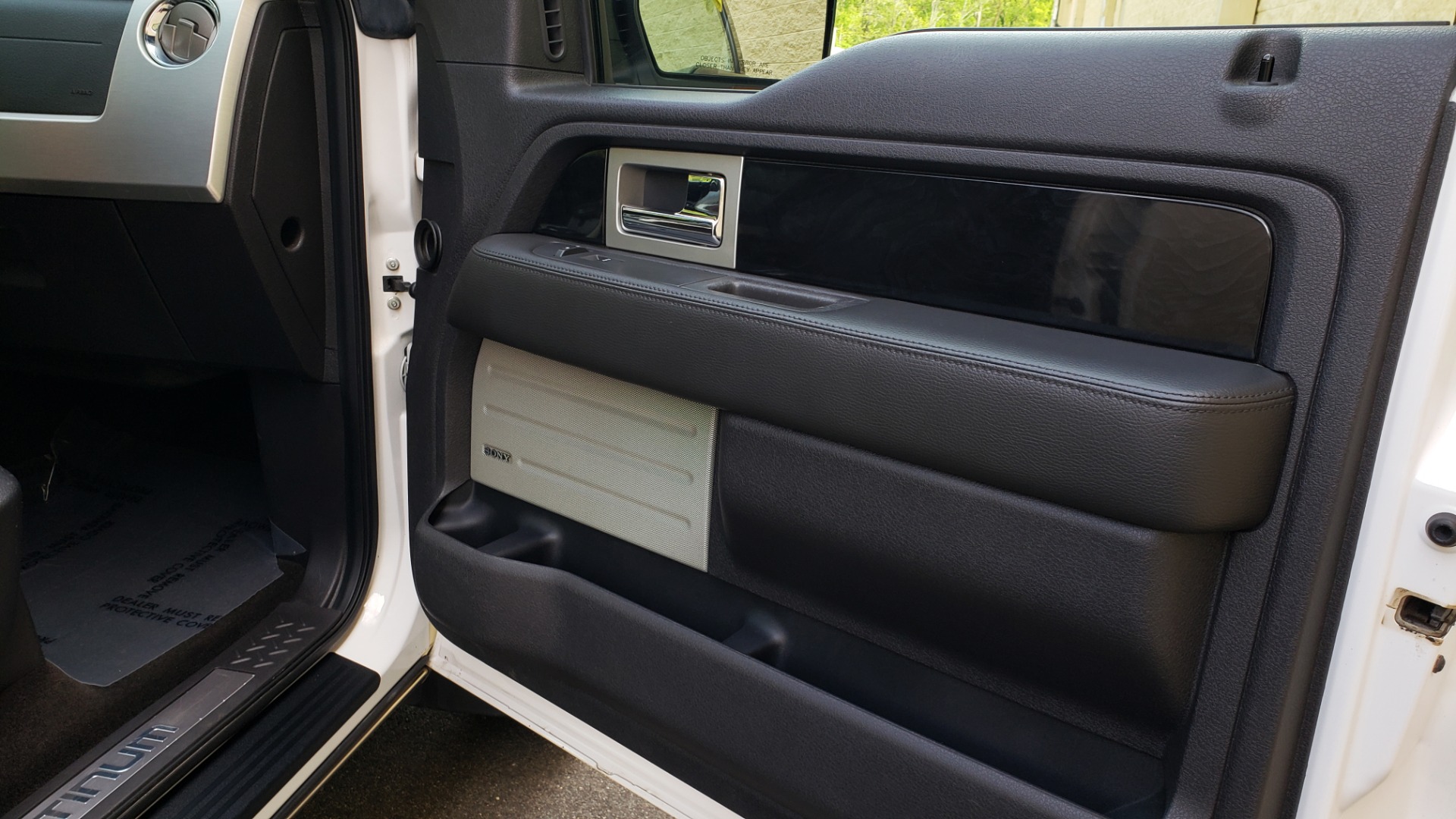 Used 2011 Ford F-150 PLATINUM 4X4 SUPERCREW / NAV / SUNROOF / SONY / REARVIEW for sale Sold at Formula Imports in Charlotte NC 28227 70