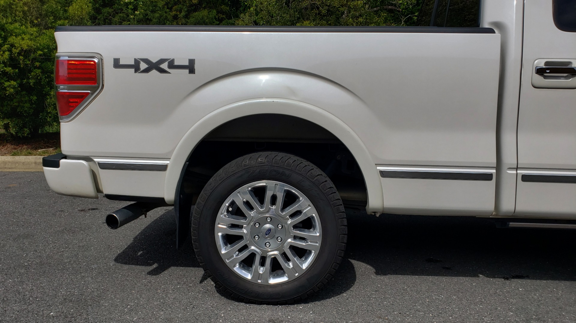 Used 2011 Ford F-150 PLATINUM 4X4 SUPERCREW / NAV / SUNROOF / SONY / REARVIEW for sale Sold at Formula Imports in Charlotte NC 28227 91