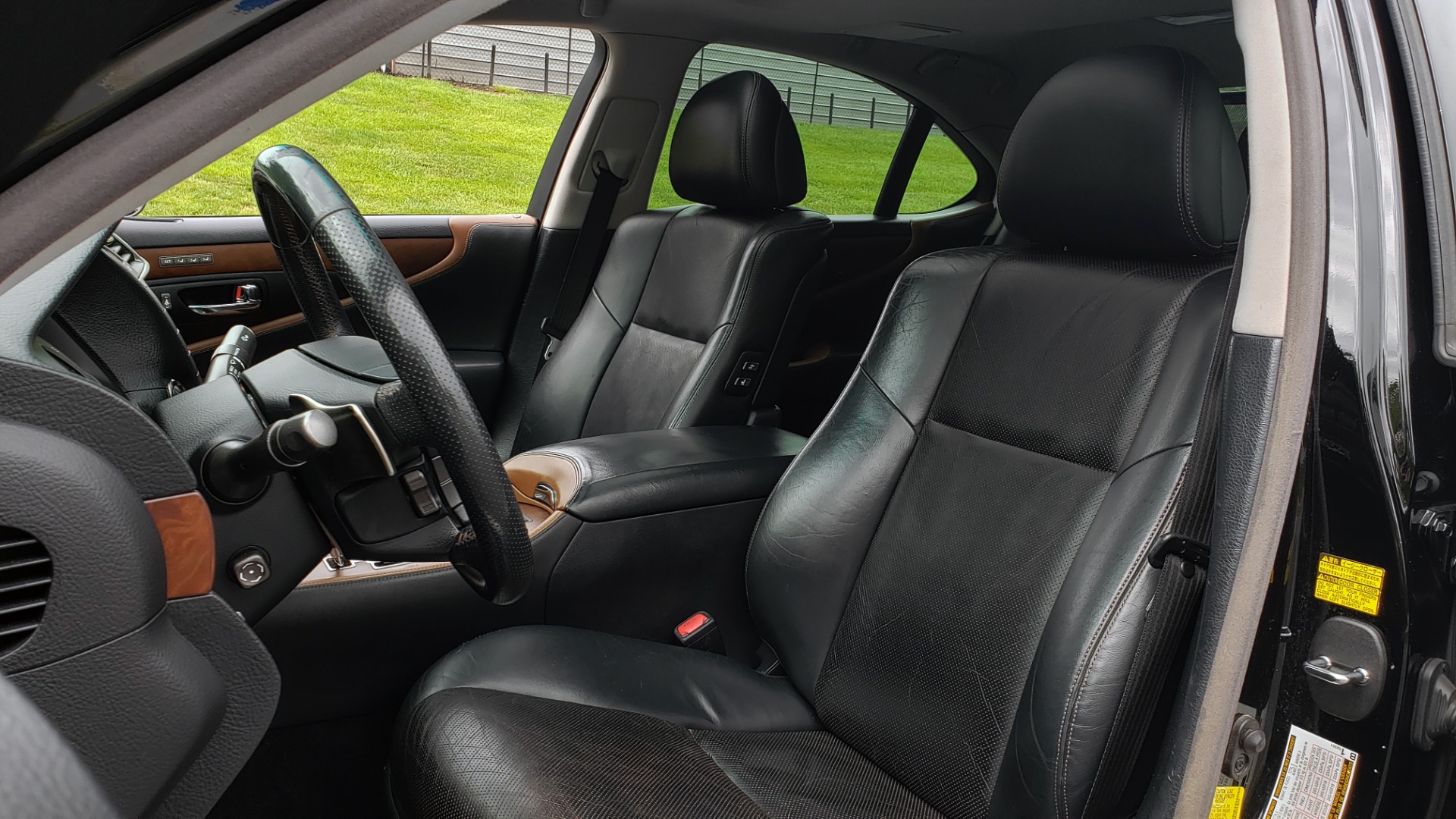 Used 2012 Lexus LS 460 COMFORT W/SPORT / VENT SEATS / NAV / MARK LEV SND / SUNROOF for sale Sold at Formula Imports in Charlotte NC 28227 35