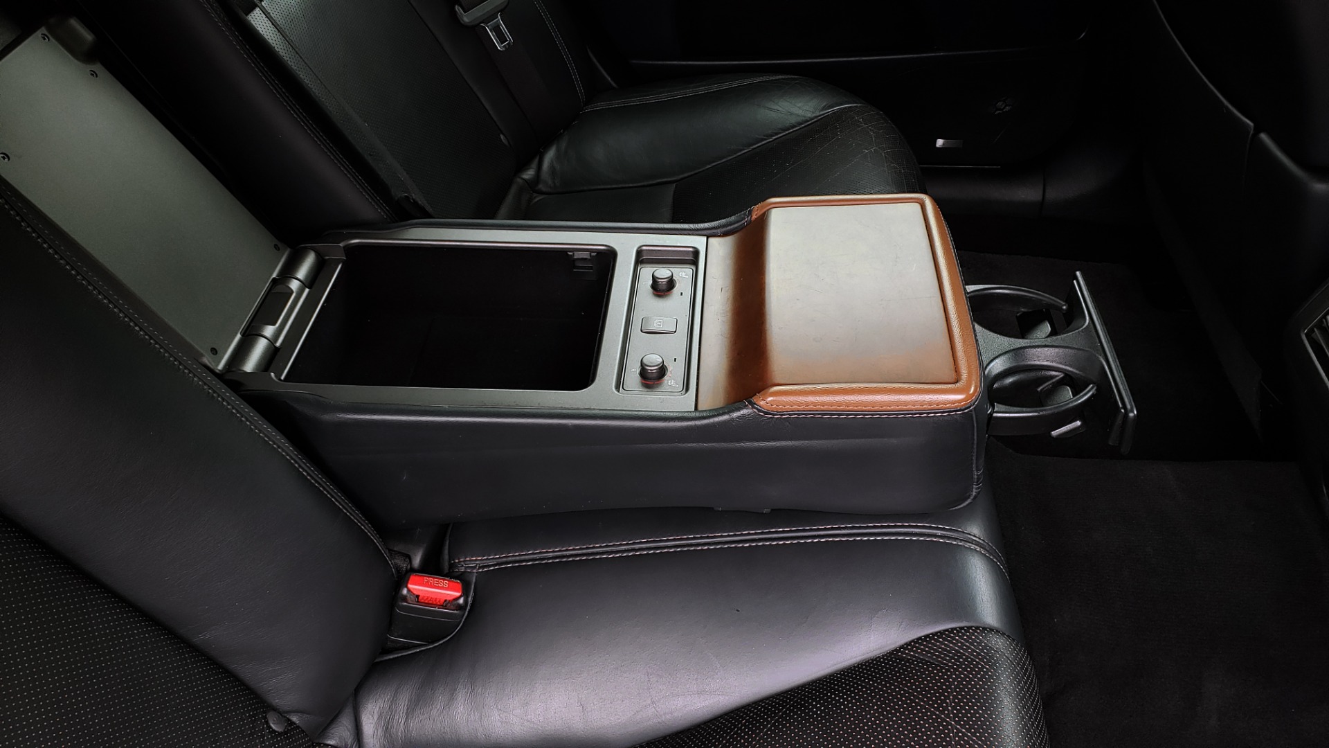 Used 2012 Lexus LS 460 COMFORT W/SPORT / VENT SEATS / NAV / MARK LEV SND / SUNROOF for sale Sold at Formula Imports in Charlotte NC 28227 81