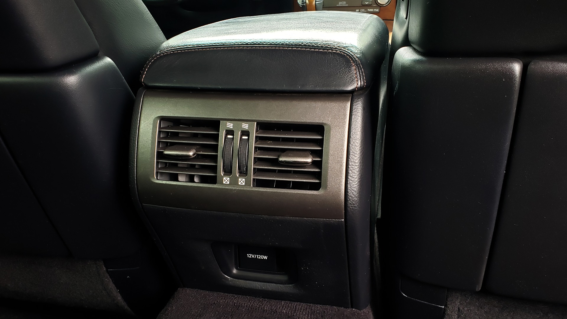 Used 2012 Lexus LS 460 COMFORT W/SPORT / VENT SEATS / NAV / MARK LEV SND / SUNROOF for sale Sold at Formula Imports in Charlotte NC 28227 84