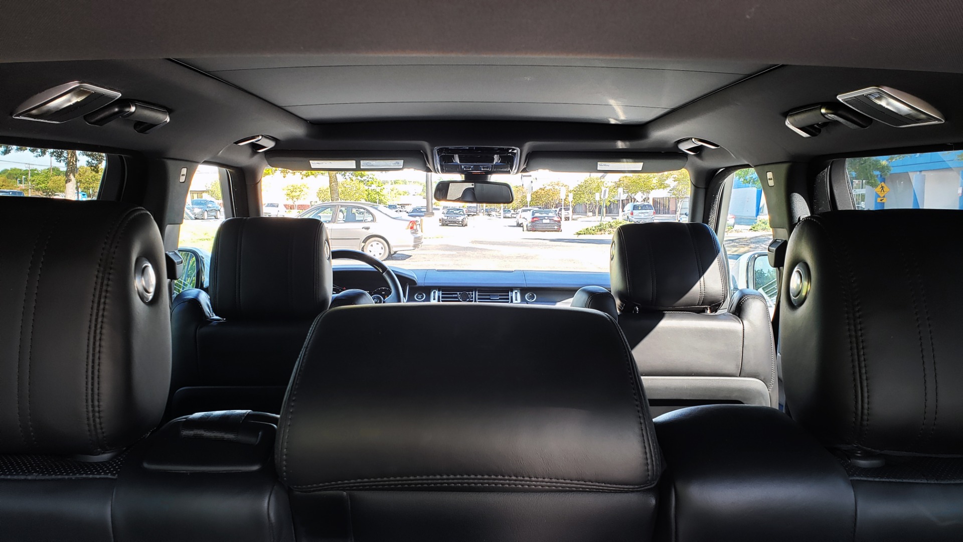 Used 2016 Land Rover RANGE ROVER HSE / NAV / VISION ASSIST / MERIDIAN / PANO-ROOF / REARVIEW for sale Sold at Formula Imports in Charlotte NC 28227 18