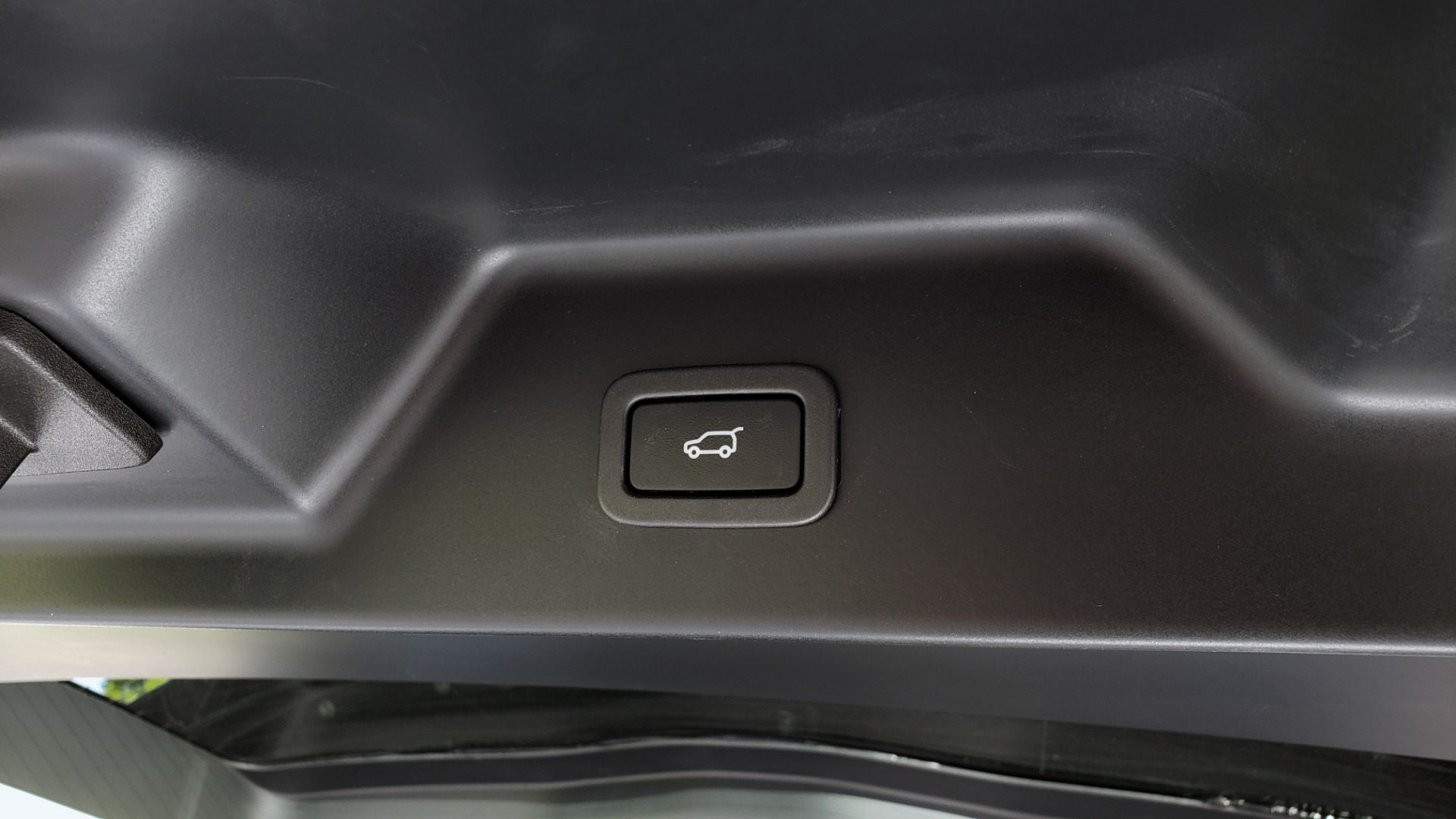Used 2016 Land Rover RANGE ROVER HSE / NAV / VISION ASSIST / MERIDIAN / PANO-ROOF / REARVIEW for sale Sold at Formula Imports in Charlotte NC 28227 19
