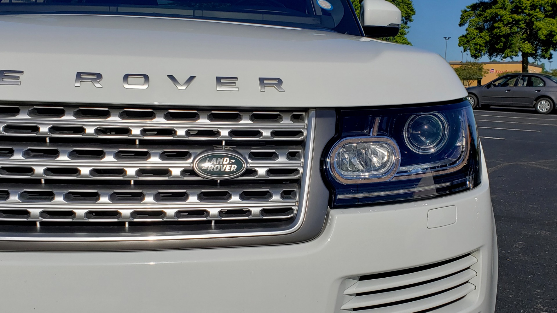 Used 2016 Land Rover RANGE ROVER HSE / NAV / VISION ASSIST / MERIDIAN / PANO-ROOF / REARVIEW for sale Sold at Formula Imports in Charlotte NC 28227 26