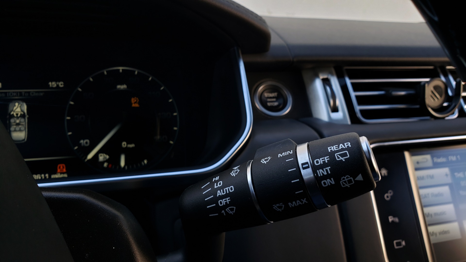 Used 2016 Land Rover RANGE ROVER HSE / NAV / VISION ASSIST / MERIDIAN / PANO-ROOF / REARVIEW for sale Sold at Formula Imports in Charlotte NC 28227 42