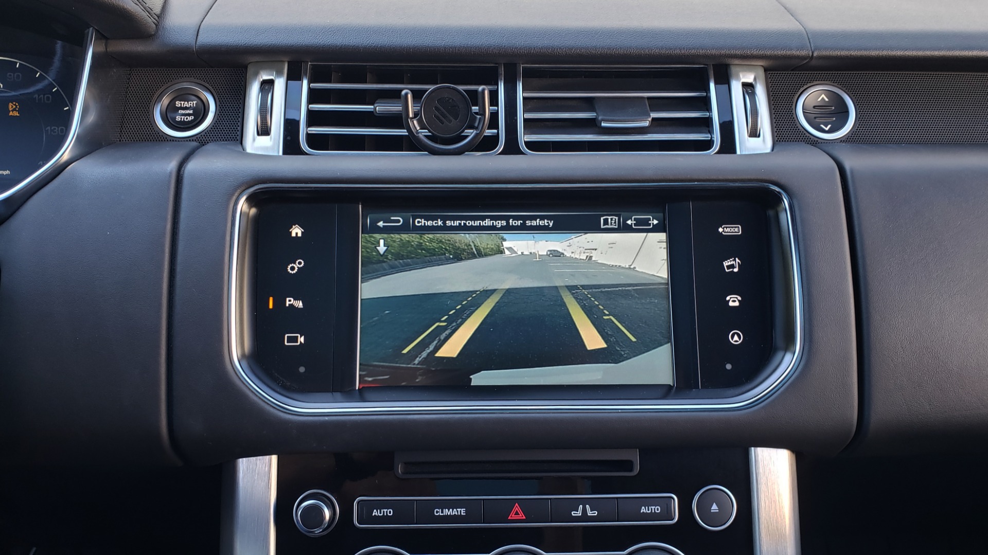 Used 2016 Land Rover RANGE ROVER HSE / NAV / VISION ASSIST / MERIDIAN / PANO-ROOF / REARVIEW for sale Sold at Formula Imports in Charlotte NC 28227 46