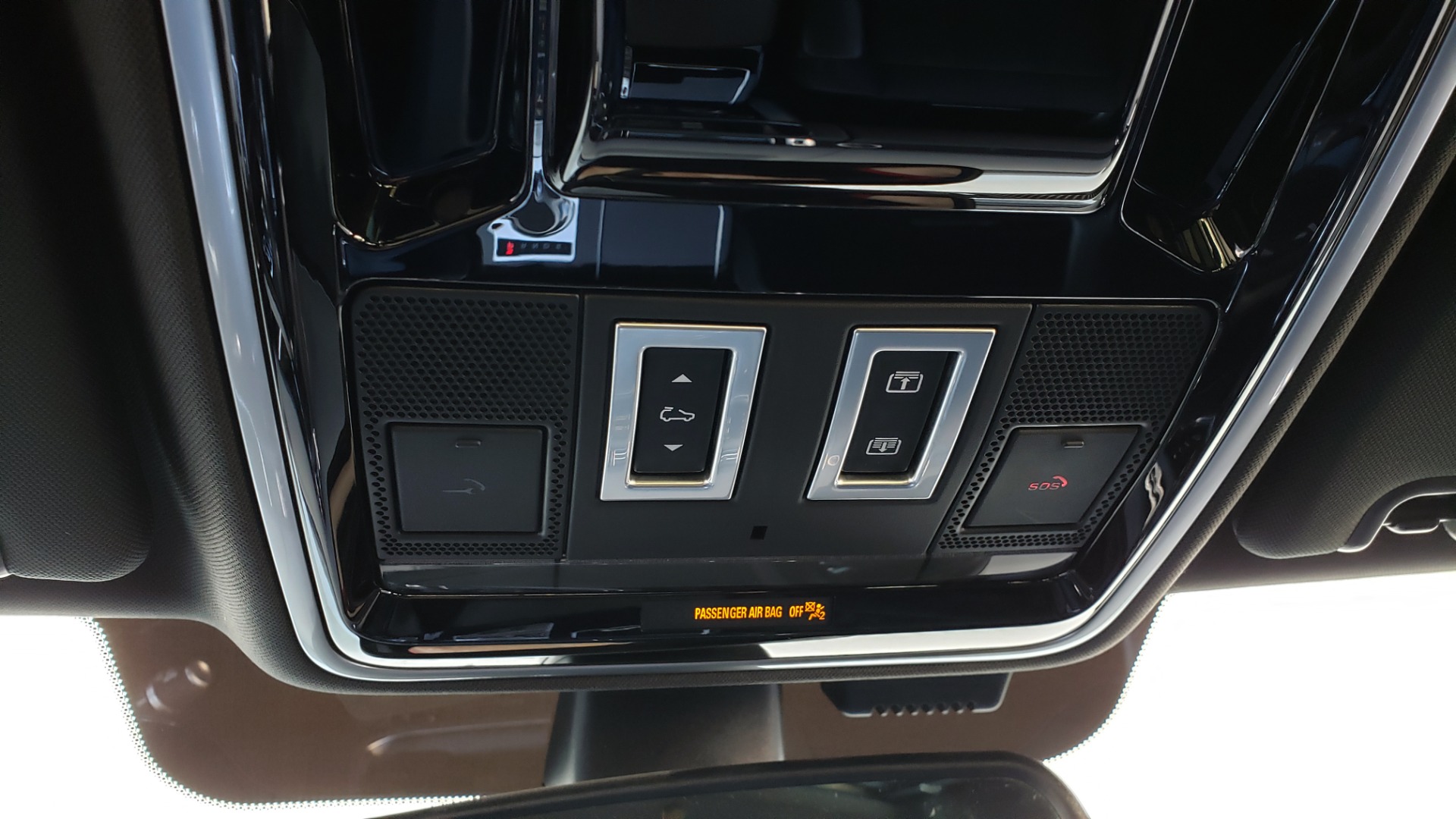 Used 2016 Land Rover RANGE ROVER HSE / NAV / VISION ASSIST / MERIDIAN / PANO-ROOF / REARVIEW for sale Sold at Formula Imports in Charlotte NC 28227 59