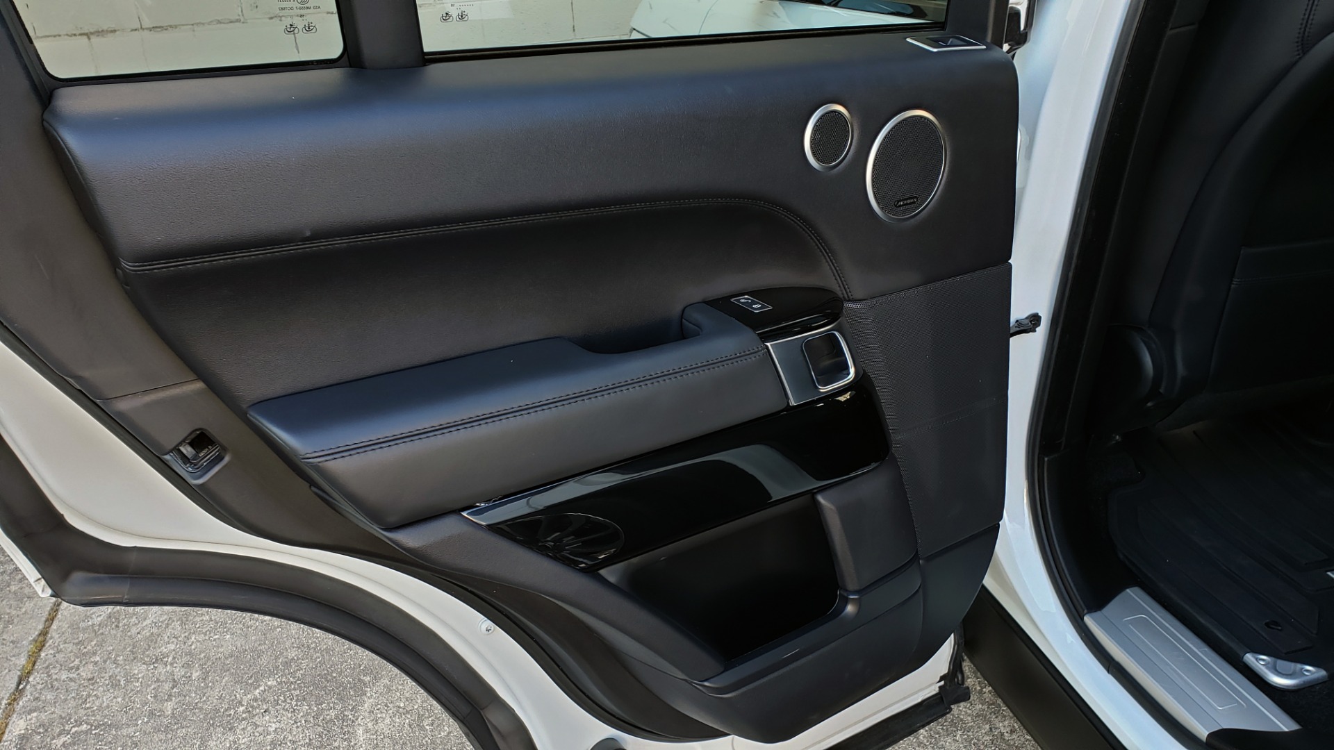 Used 2016 Land Rover RANGE ROVER HSE / NAV / VISION ASSIST / MERIDIAN / PANO-ROOF / REARVIEW for sale Sold at Formula Imports in Charlotte NC 28227 62