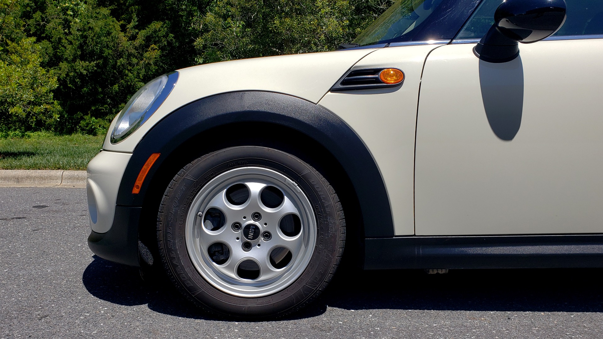 Used 2012 MINI COOPER HARDTOP 6-SPEED MANUAL / VERY CLEAN / 37 MPG for sale Sold at Formula Imports in Charlotte NC 28227 63