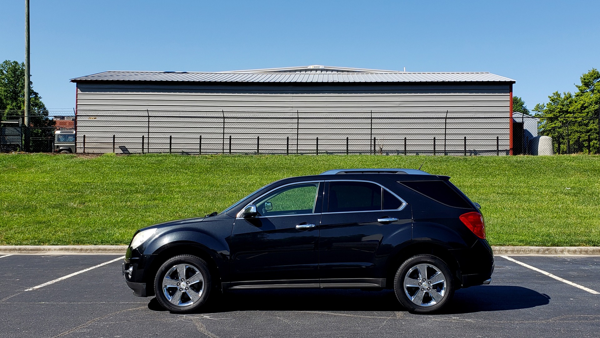 Used 2012 Chevrolet EQUINOX LTZ / FWD / 3.0L V6 / NAV / SUNROOF / PIONEER SND / REARVIEW for sale Sold at Formula Imports in Charlotte NC 28227 2
