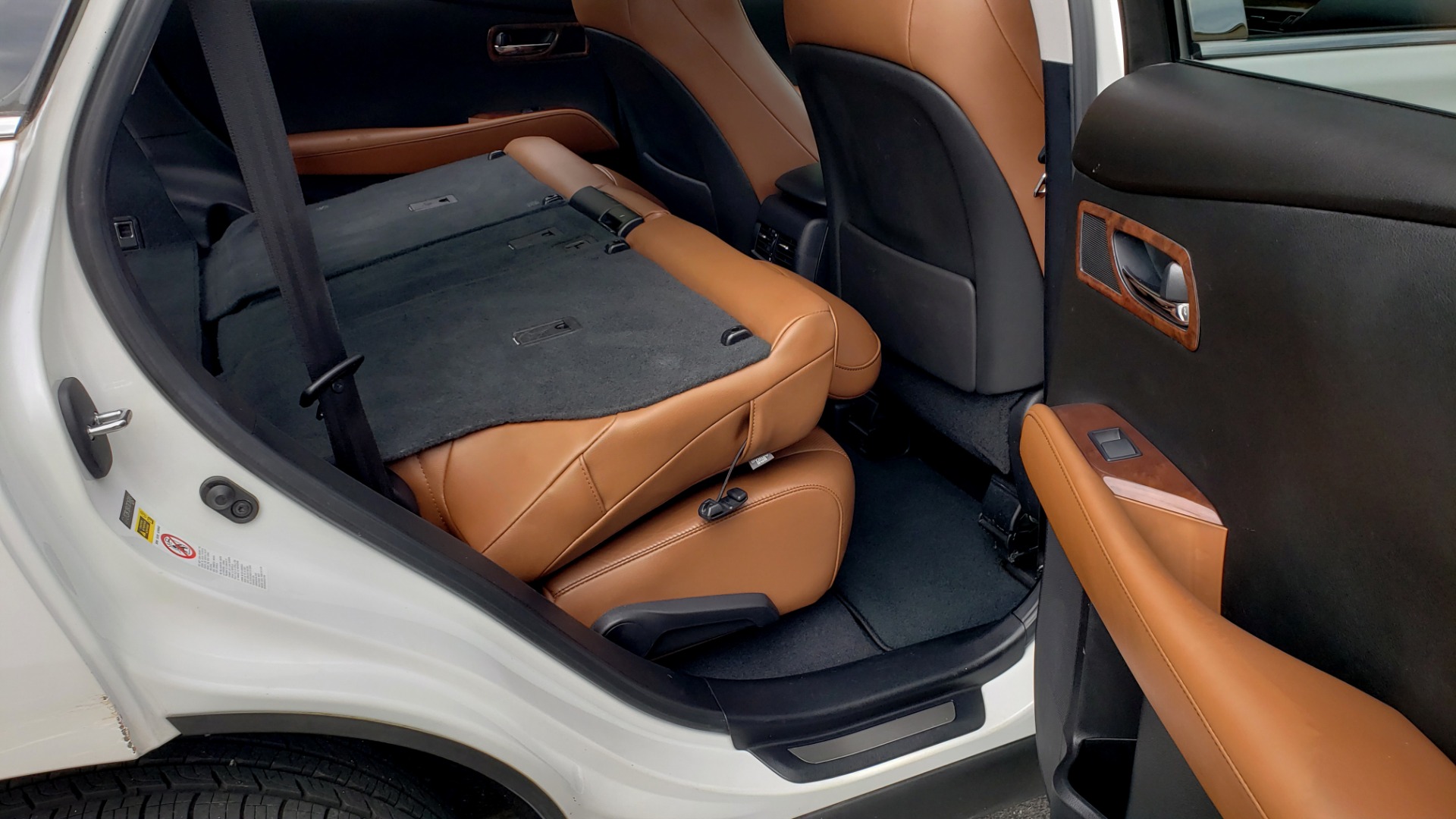 Used 2013 Lexus RX 350 PREMIUM PKG / SUNROOF / BSM / PARK ASST / REARVIEW for sale Sold at Formula Imports in Charlotte NC 28227 18