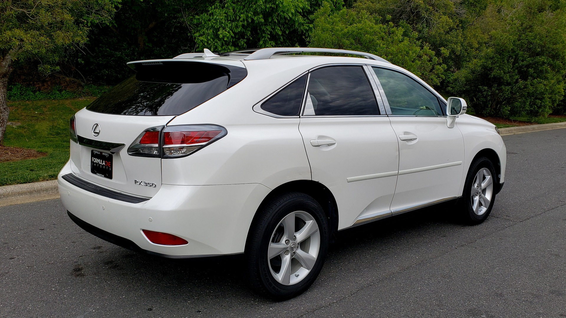 Used 2013 Lexus RX 350 PREMIUM PKG / SUNROOF / BSM / PARK ASST / REARVIEW for sale Sold at Formula Imports in Charlotte NC 28227 6