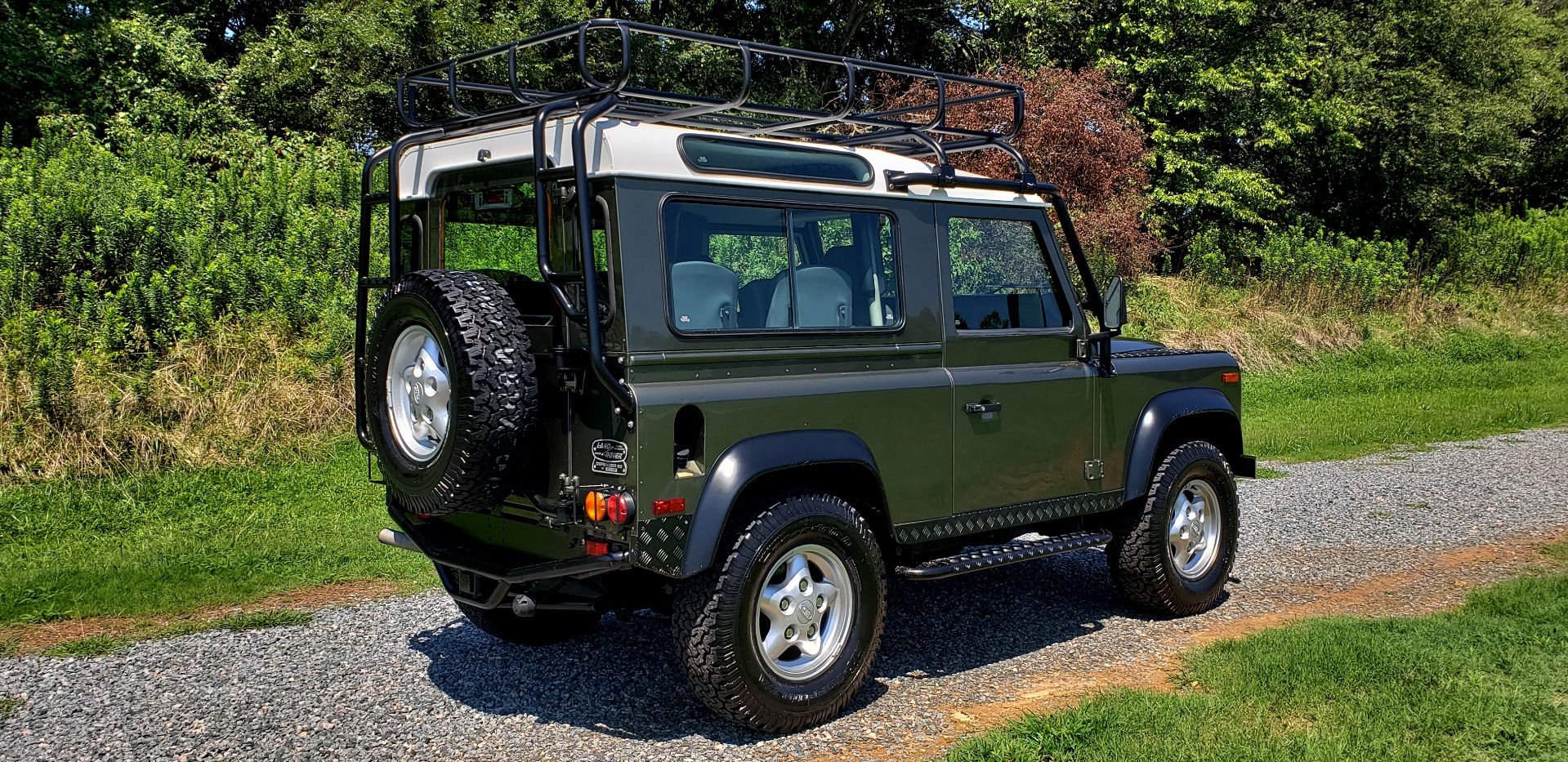 Used 1997 Land Rover Defender 90 for sale Sold at Formula Imports in Charlotte NC 28227 5