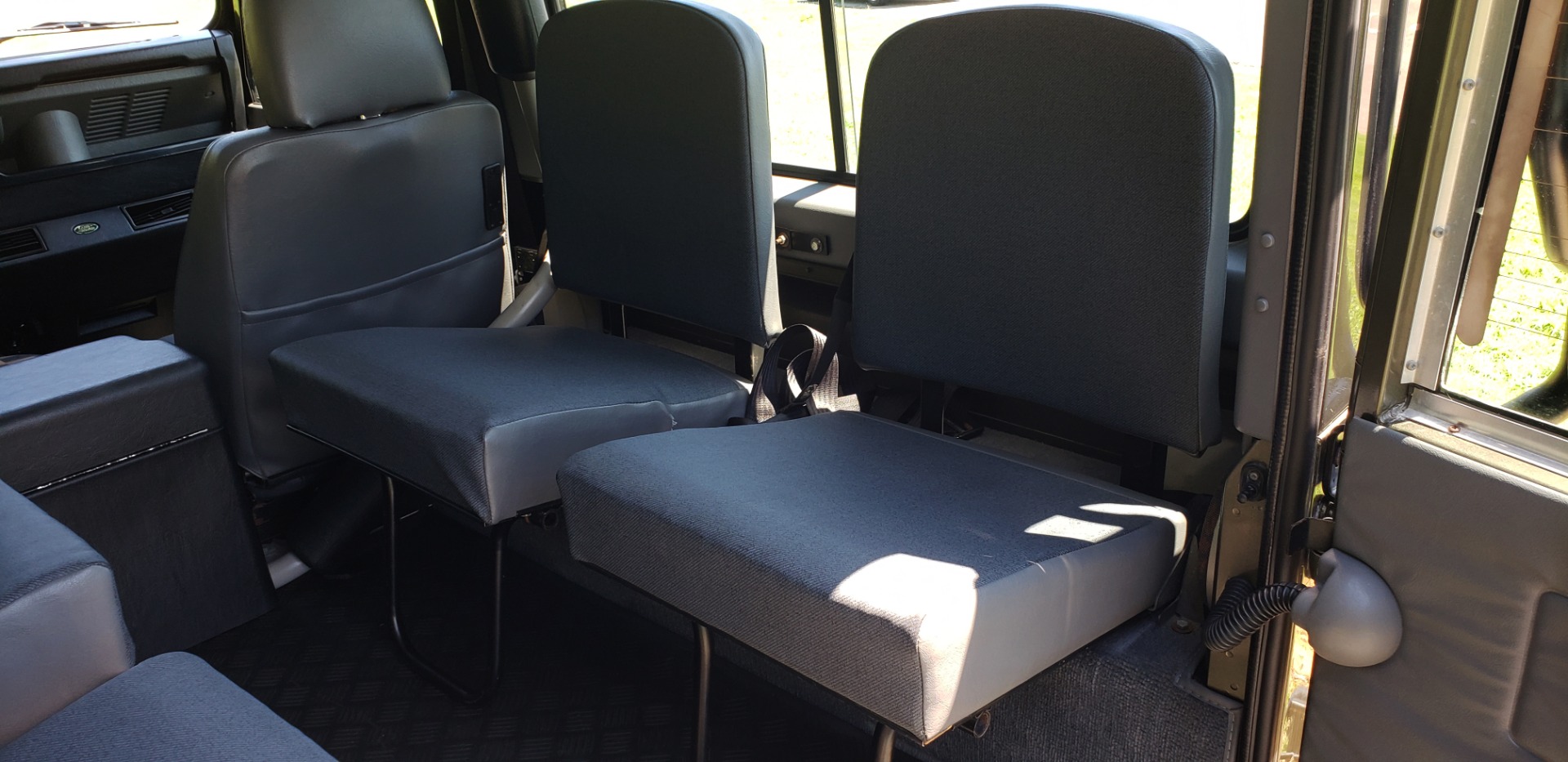 Used 1997 Land Rover Defender 90 for sale Sold at Formula Imports in Charlotte NC 28227 66