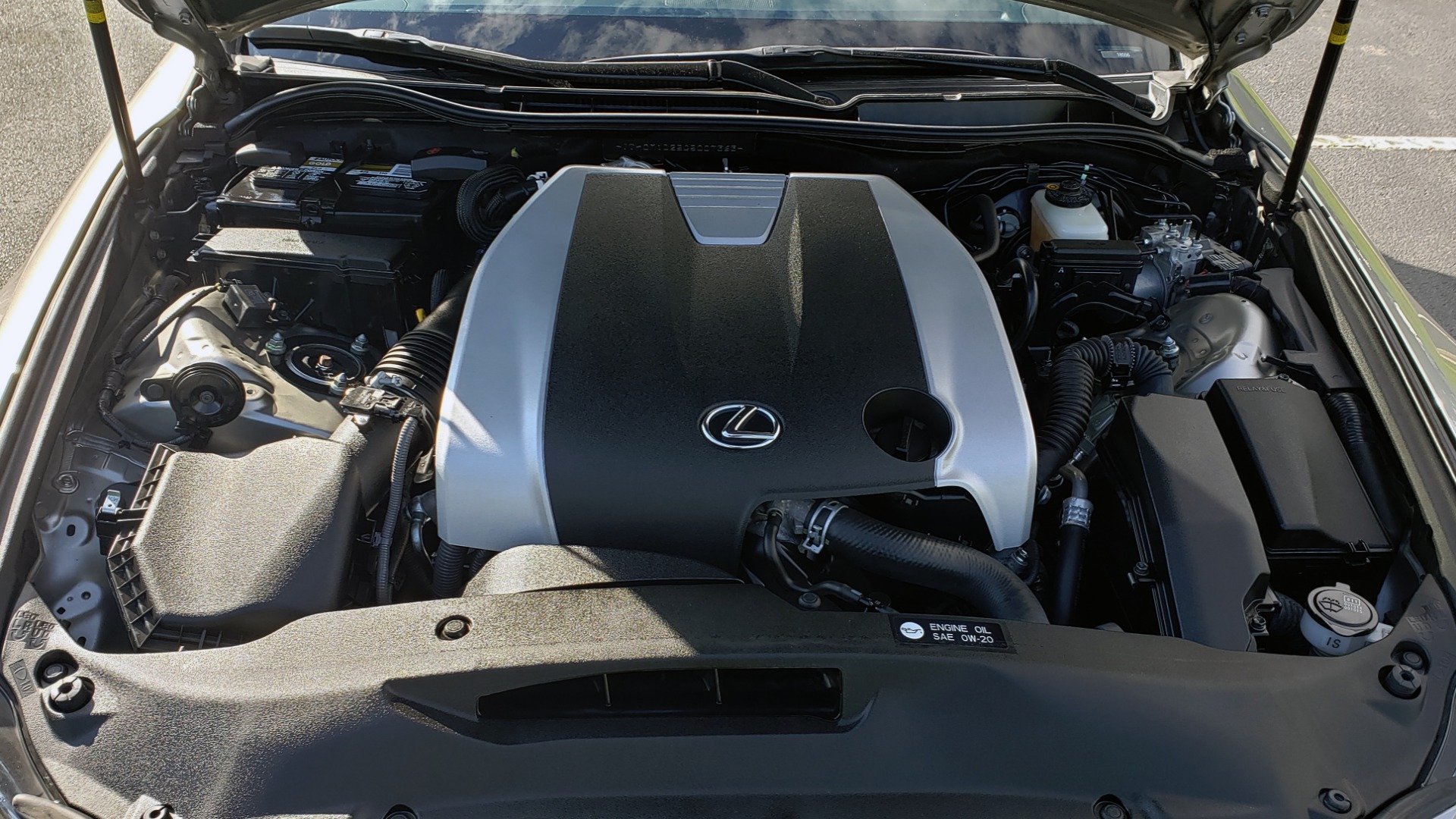 Used 2016 Lexus IS 300 F-SPORT / SUNROOF / BSM / VENTILATED SEATS / REARVIEW for sale Sold at Formula Imports in Charlotte NC 28227 10
