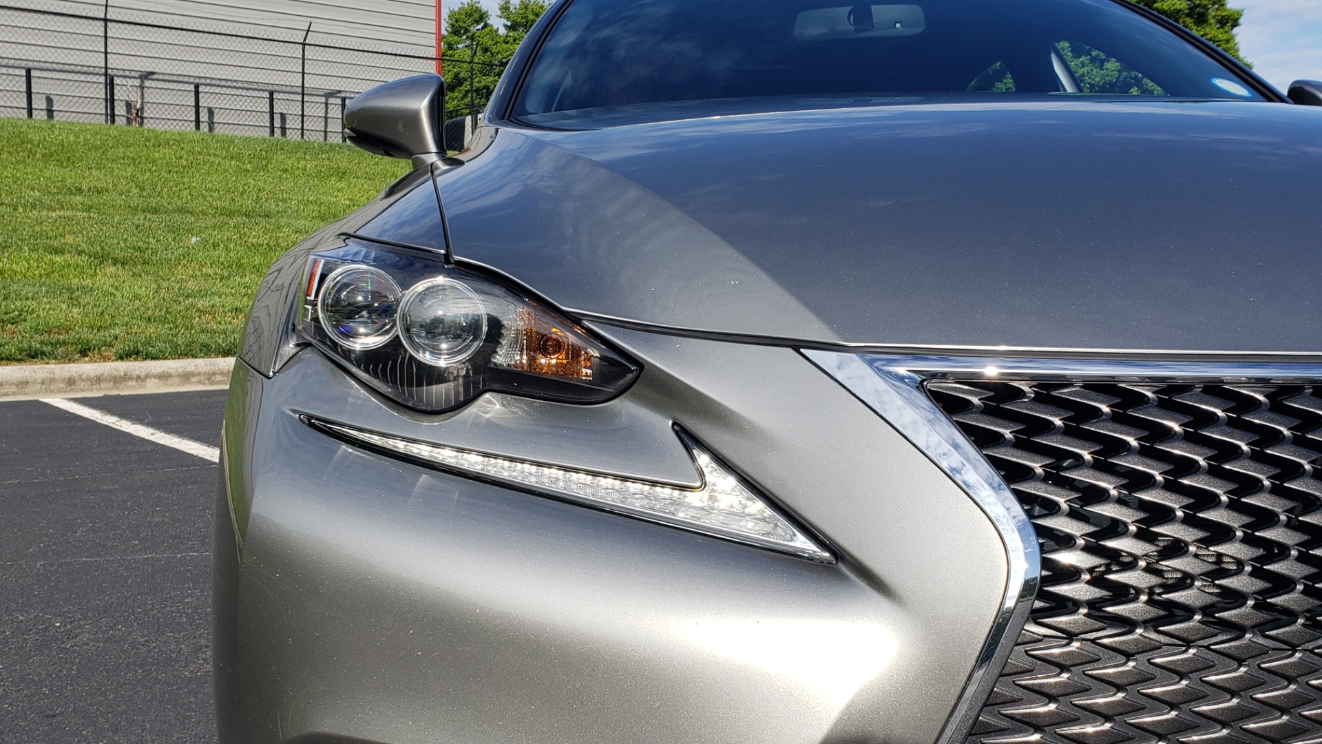 Used 2016 Lexus IS 300 F-SPORT / SUNROOF / BSM / VENTILATED SEATS / REARVIEW for sale Sold at Formula Imports in Charlotte NC 28227 19