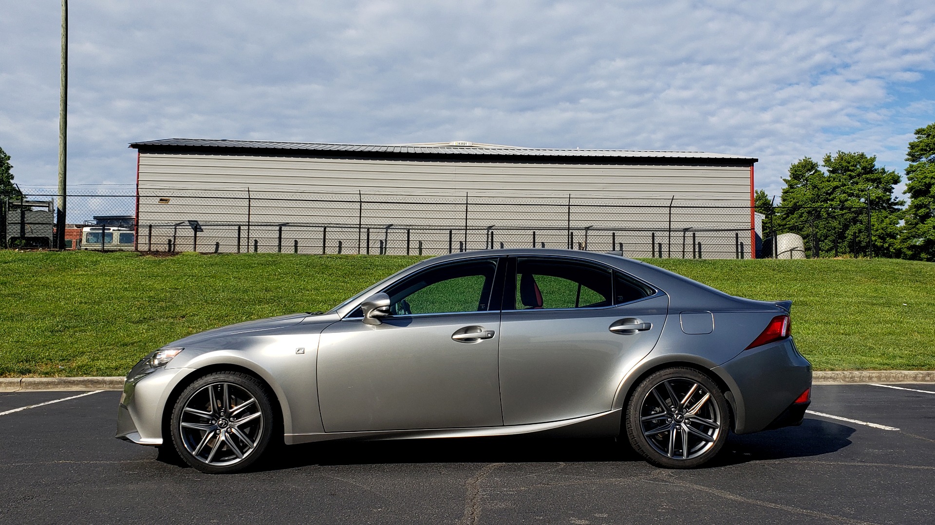 Used 2016 Lexus IS 300 F-SPORT / SUNROOF / BSM / VENTILATED SEATS / REARVIEW for sale Sold at Formula Imports in Charlotte NC 28227 2