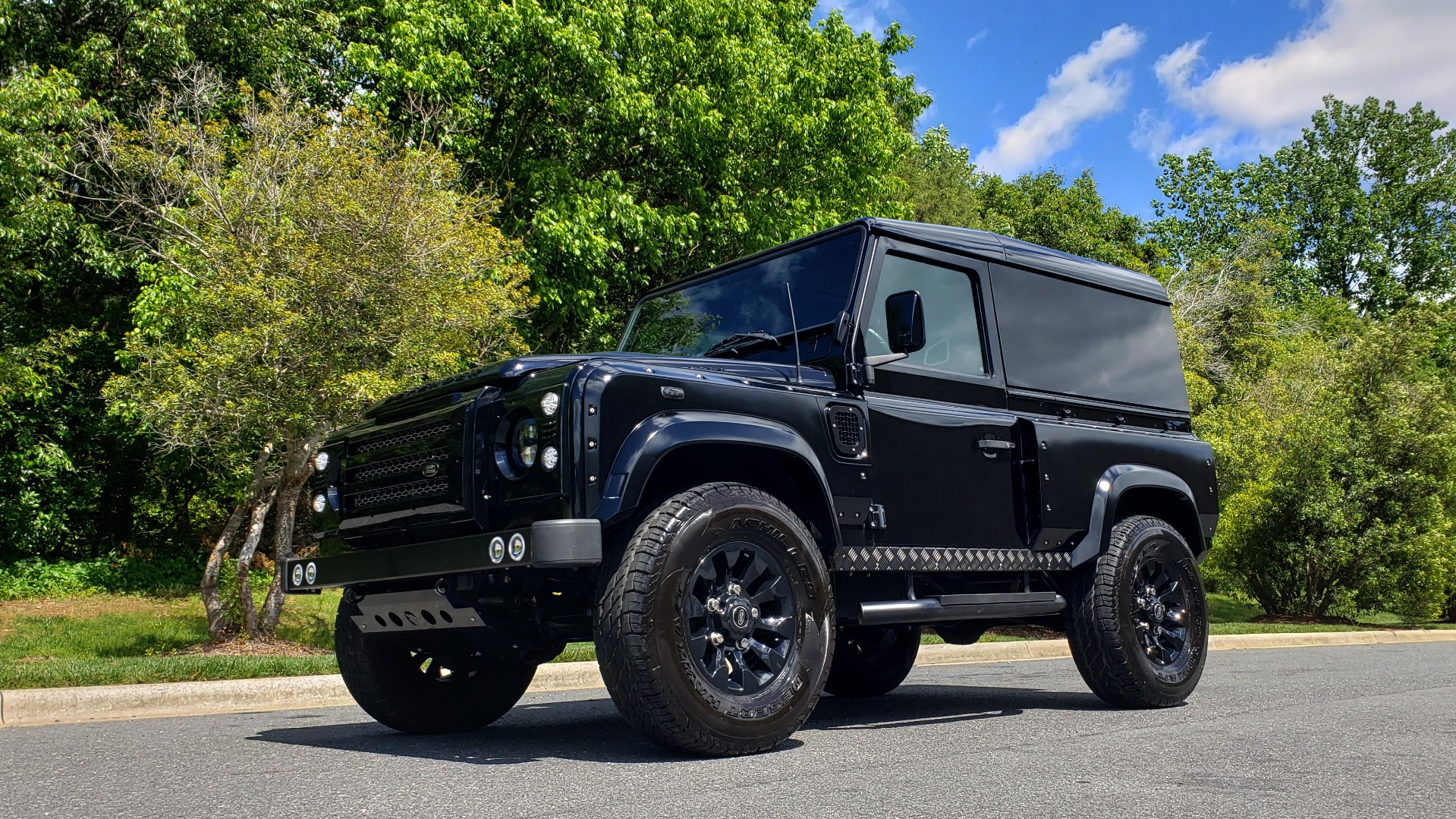Used 1985 Land Rover DEFENDER 90 4X4 CUSTOM RESTORED 5.3L LS V8 for sale Sold at Formula Imports in Charlotte NC 28227 2