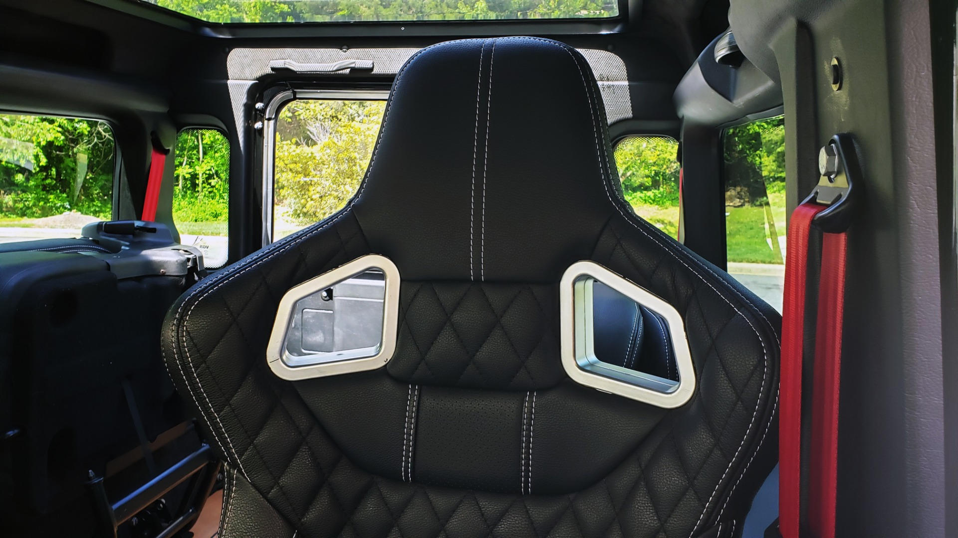 Used 1985 Land Rover DEFENDER 90 4X4 CUSTOM RESTORED 5.3L LS V8 for sale Sold at Formula Imports in Charlotte NC 28227 31