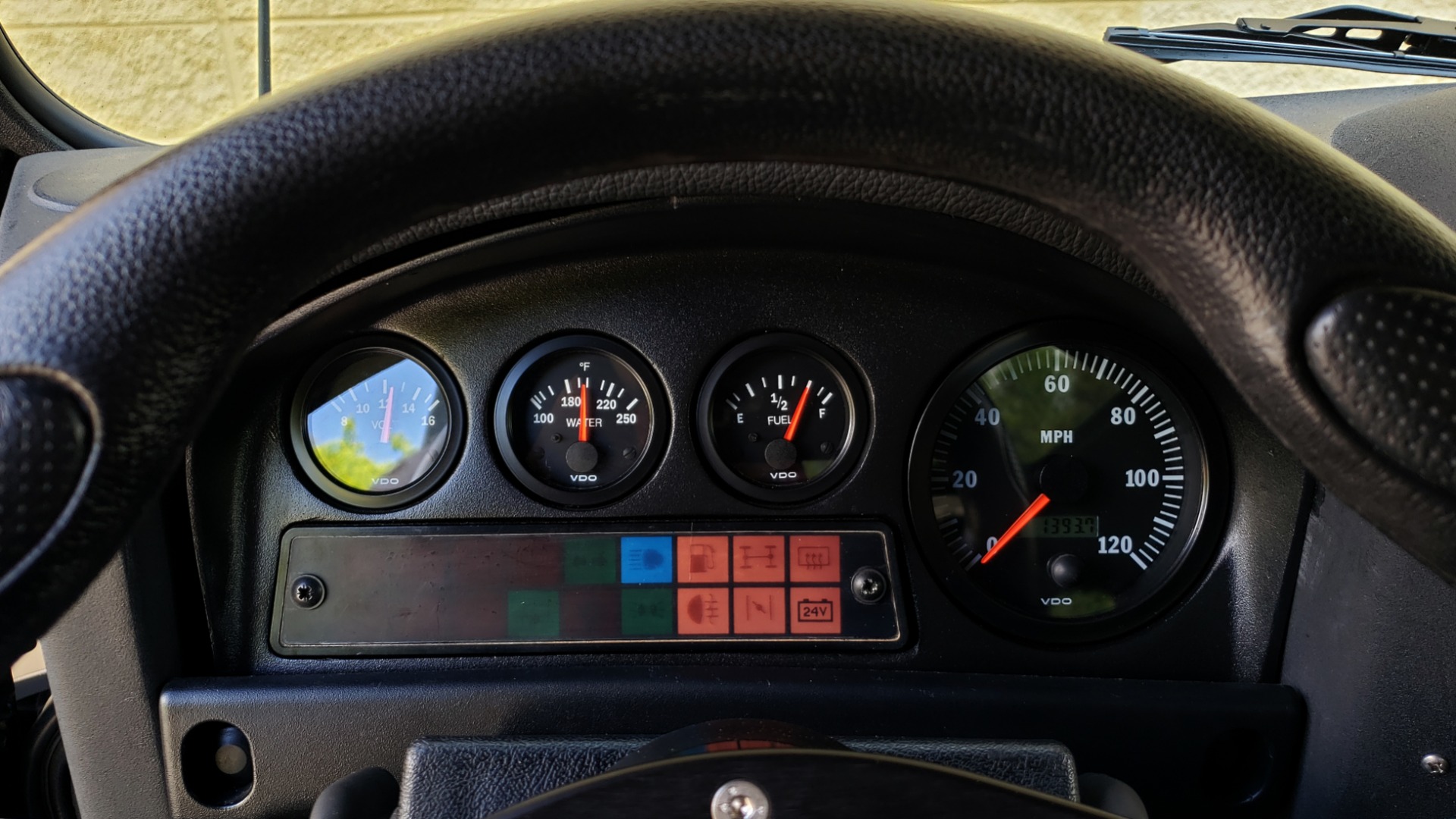 Used 1985 Land Rover DEFENDER 90 4X4 CUSTOM RESTORED 5.3L LS V8 for sale Sold at Formula Imports in Charlotte NC 28227 32