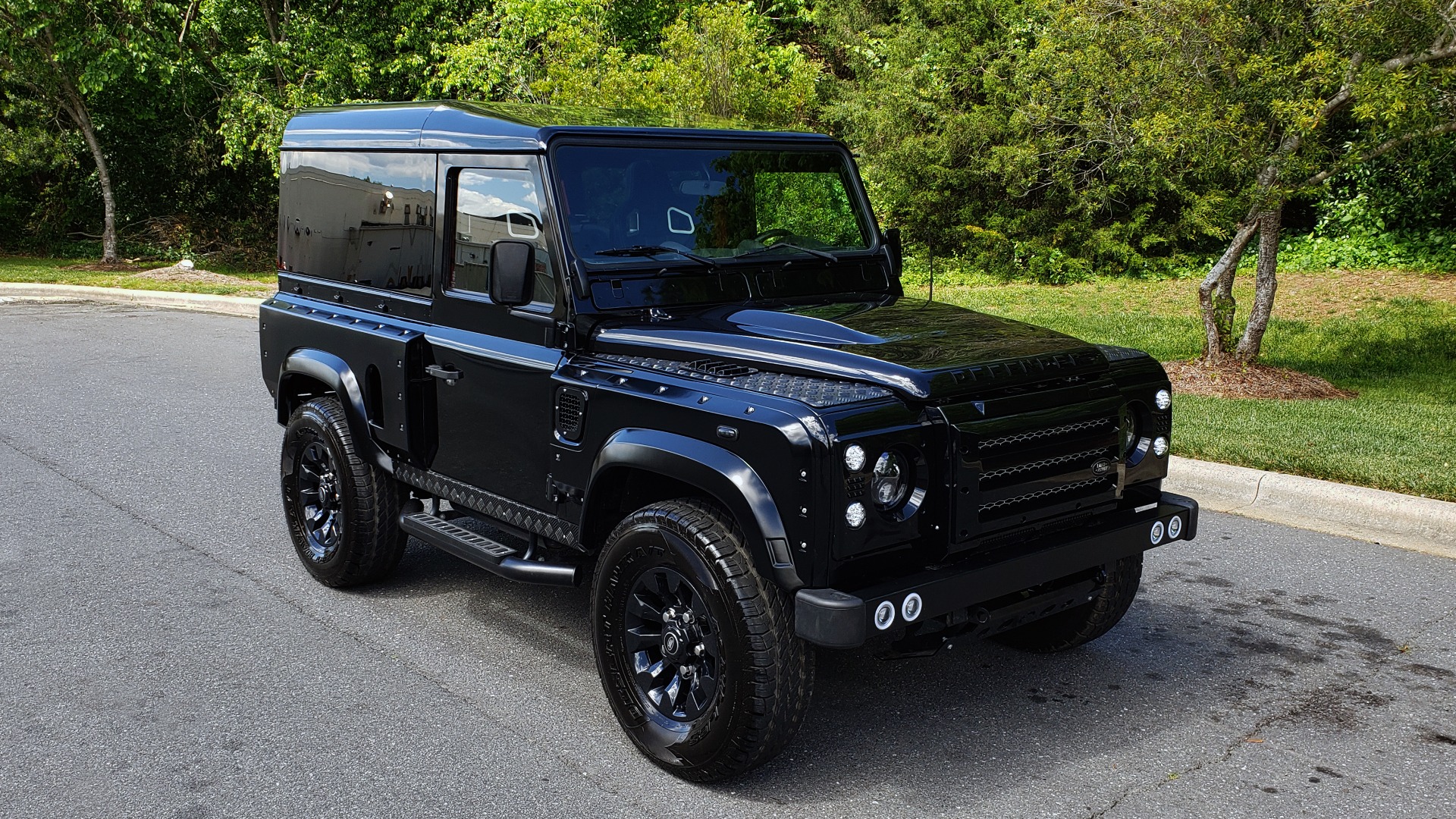 Used 1985 Land Rover DEFENDER 90 4X4 CUSTOM RESTORED 5.3L LS V8 for sale Sold at Formula Imports in Charlotte NC 28227 6