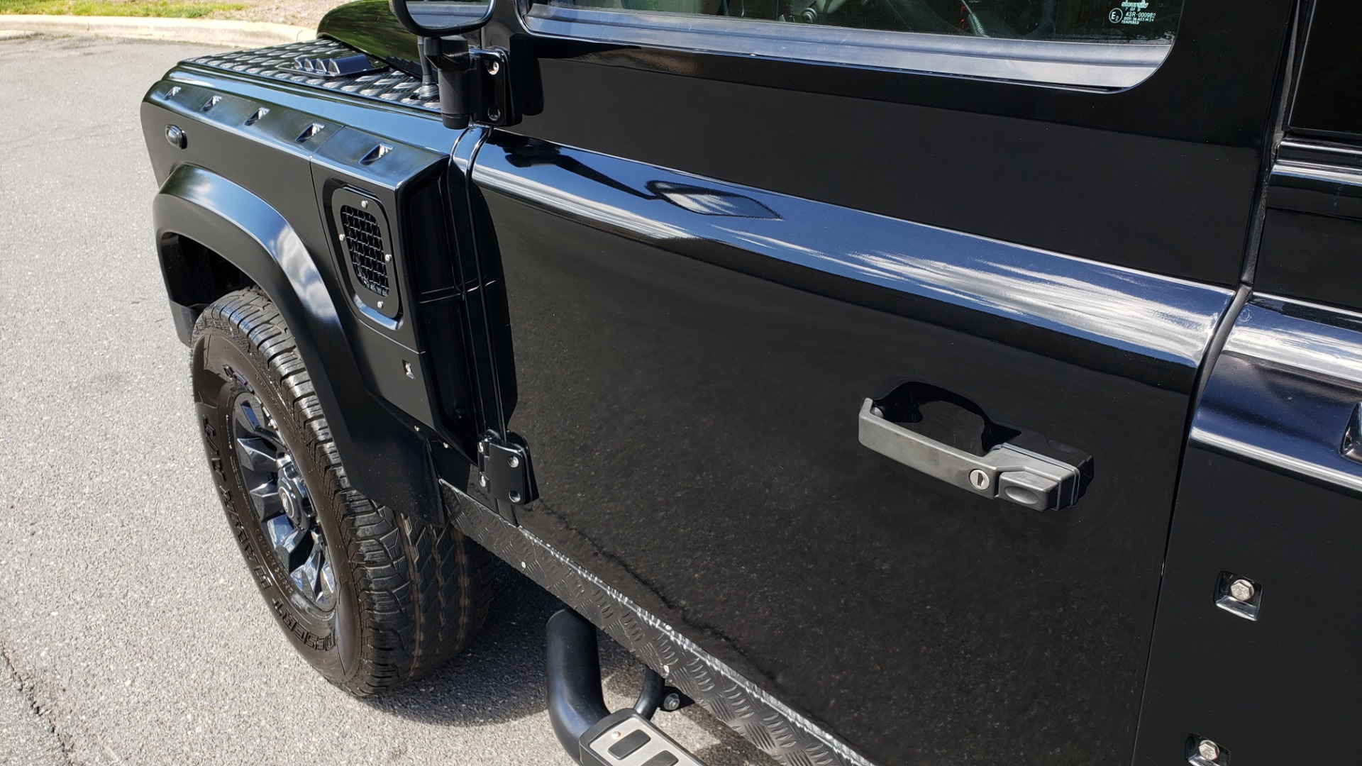 Used 1985 Land Rover DEFENDER 90 4X4 CUSTOM RESTORED 5.3L LS V8 for sale Sold at Formula Imports in Charlotte NC 28227 9