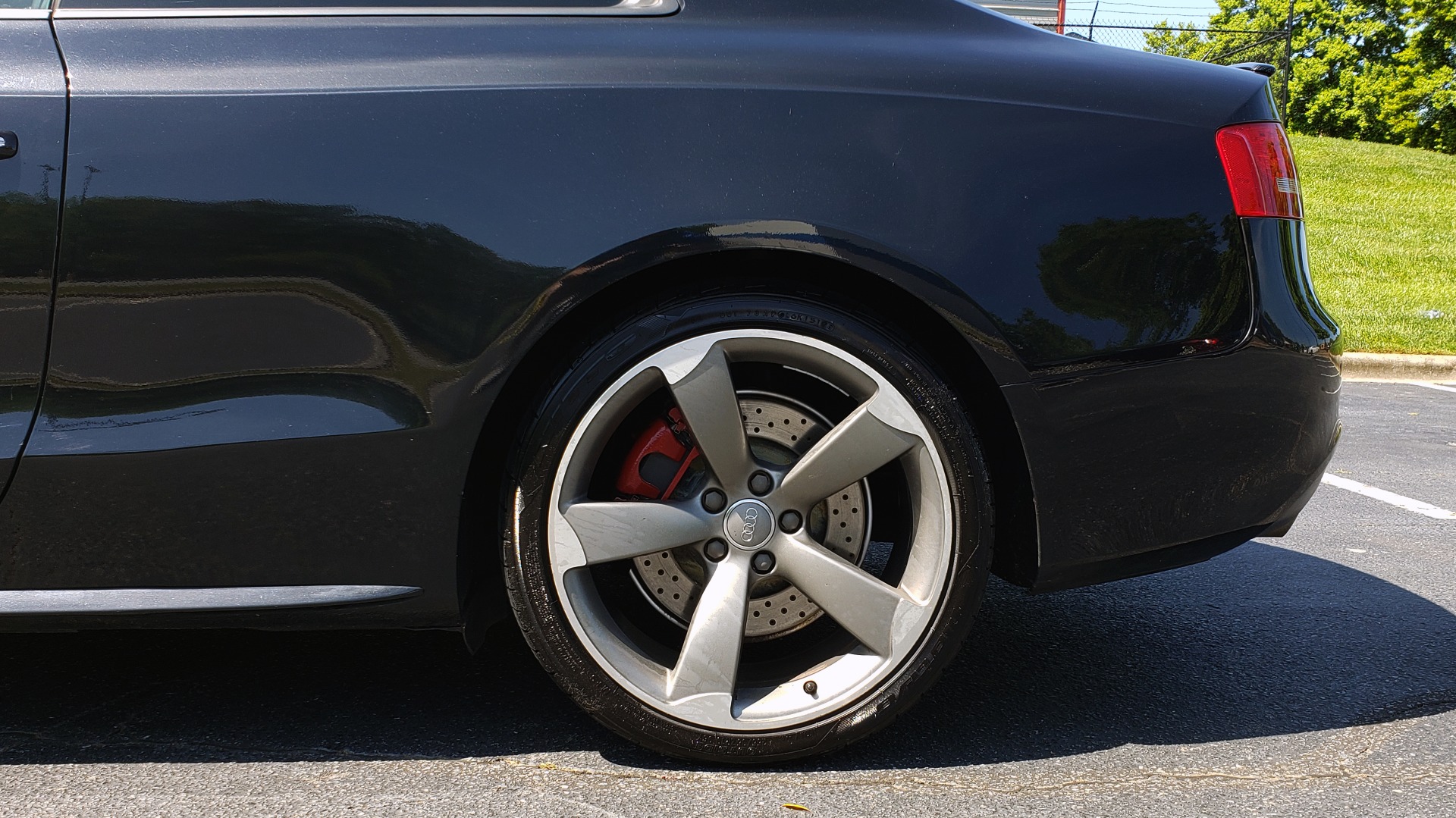 Used 2011 Audi S5 PREMIUM PLUS / AVENGERS COUPE / NAV / SUNROOF / REARVIEW for sale Sold at Formula Imports in Charlotte NC 28227 82