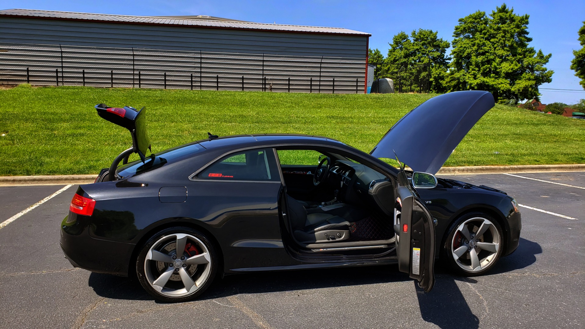 Used 2011 Audi S5 PREMIUM PLUS / AVENGERS COUPE / NAV / SUNROOF / REARVIEW for sale Sold at Formula Imports in Charlotte NC 28227 9