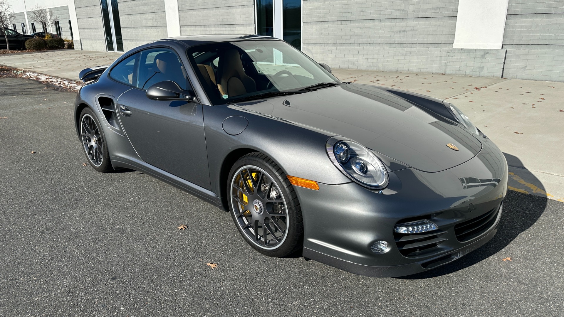 Used 2012 Porsche 911 TURBO S / CENTER LOCK WHEELS / FULL LEATHER INTERIOR / YELLOW CALIPERS / PA for sale $138,999 at Formula Imports in Charlotte NC 28227 5