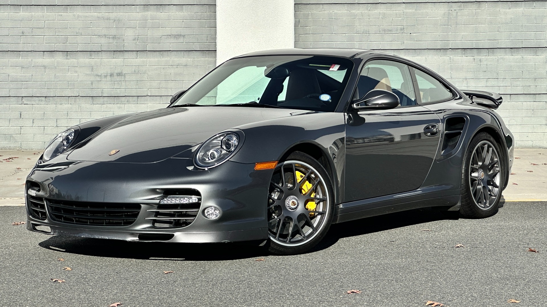 Used 2012 Porsche 911 TURBO S / CENTER LOCK WHEELS / FULL LEATHER INTERIOR / YELLOW CALIPERS / PA for sale $138,999 at Formula Imports in Charlotte NC 28227 1