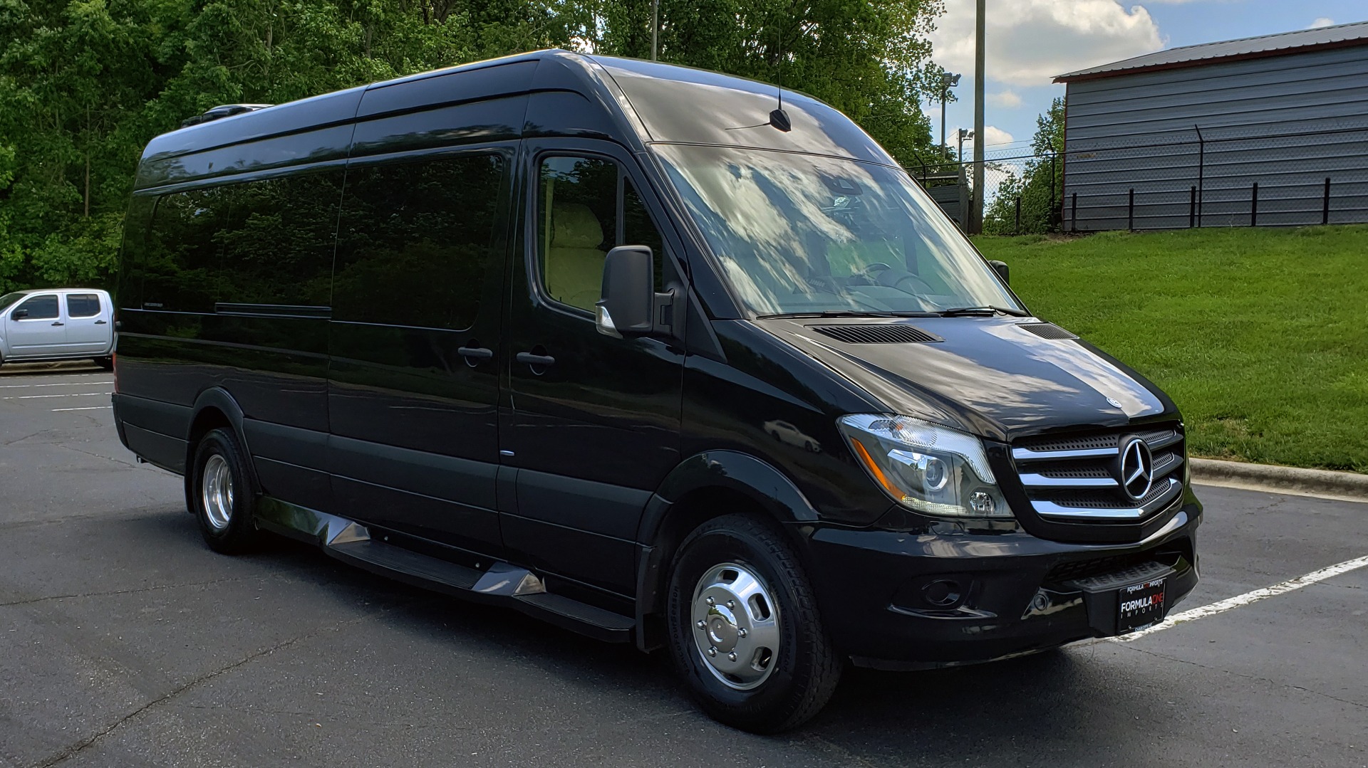Used 2015 Mercedes-Benz SPRINTER CARGO VAN EXT 3500 170-IN WB / MIDWEST LUXURY CONVERSION for sale Sold at Formula Imports in Charlotte NC 28227 4