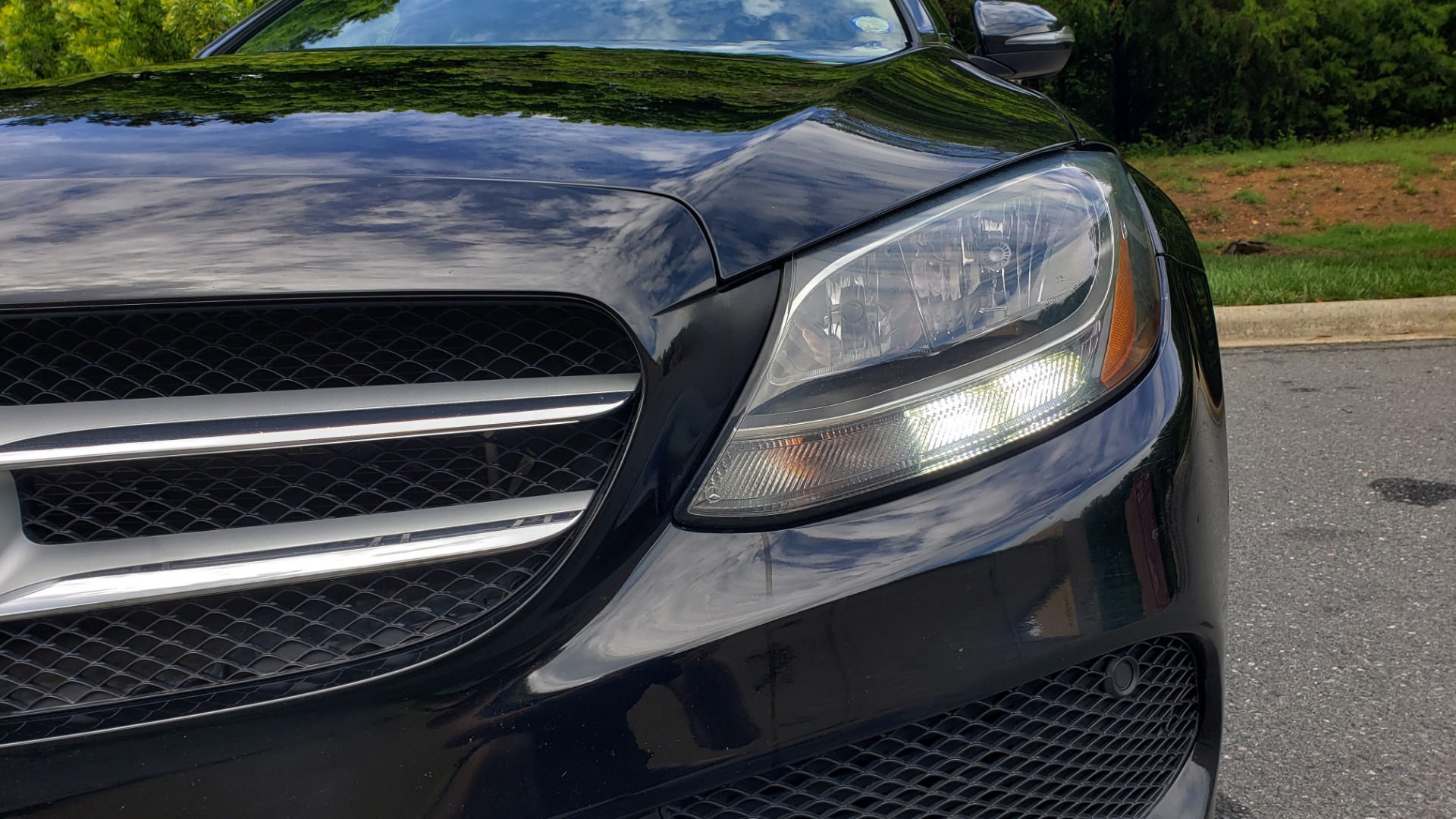 Used 2016 Mercedes-Benz C-CLASS C300 SPORT / PREM PKG / NAV / PANO-ROOF / REARVIEW / KEYLESS-GO for sale Sold at Formula Imports in Charlotte NC 28227 25