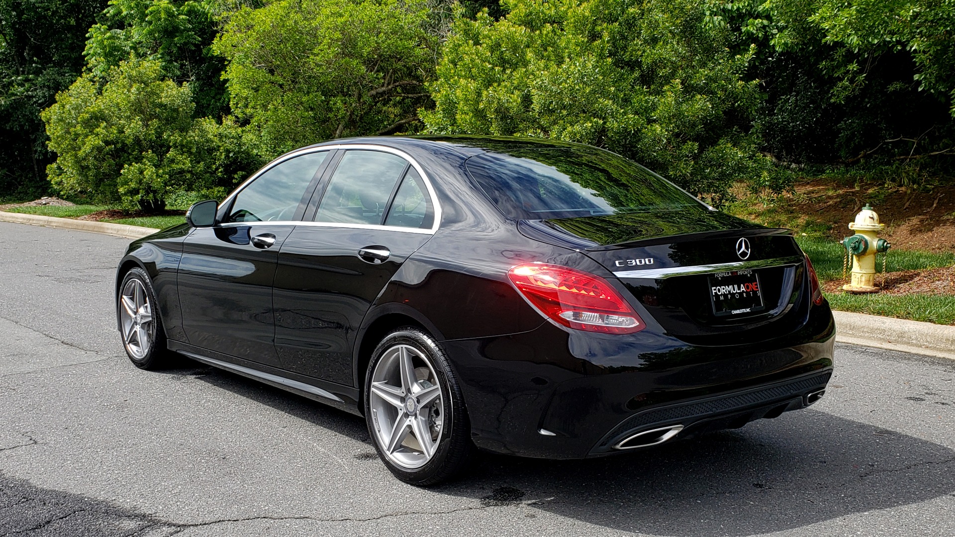 Used 2016 Mercedes-Benz C-CLASS C300 SPORT / PREM PKG / NAV / PANO-ROOF / REARVIEW / KEYLESS-GO for sale Sold at Formula Imports in Charlotte NC 28227 3