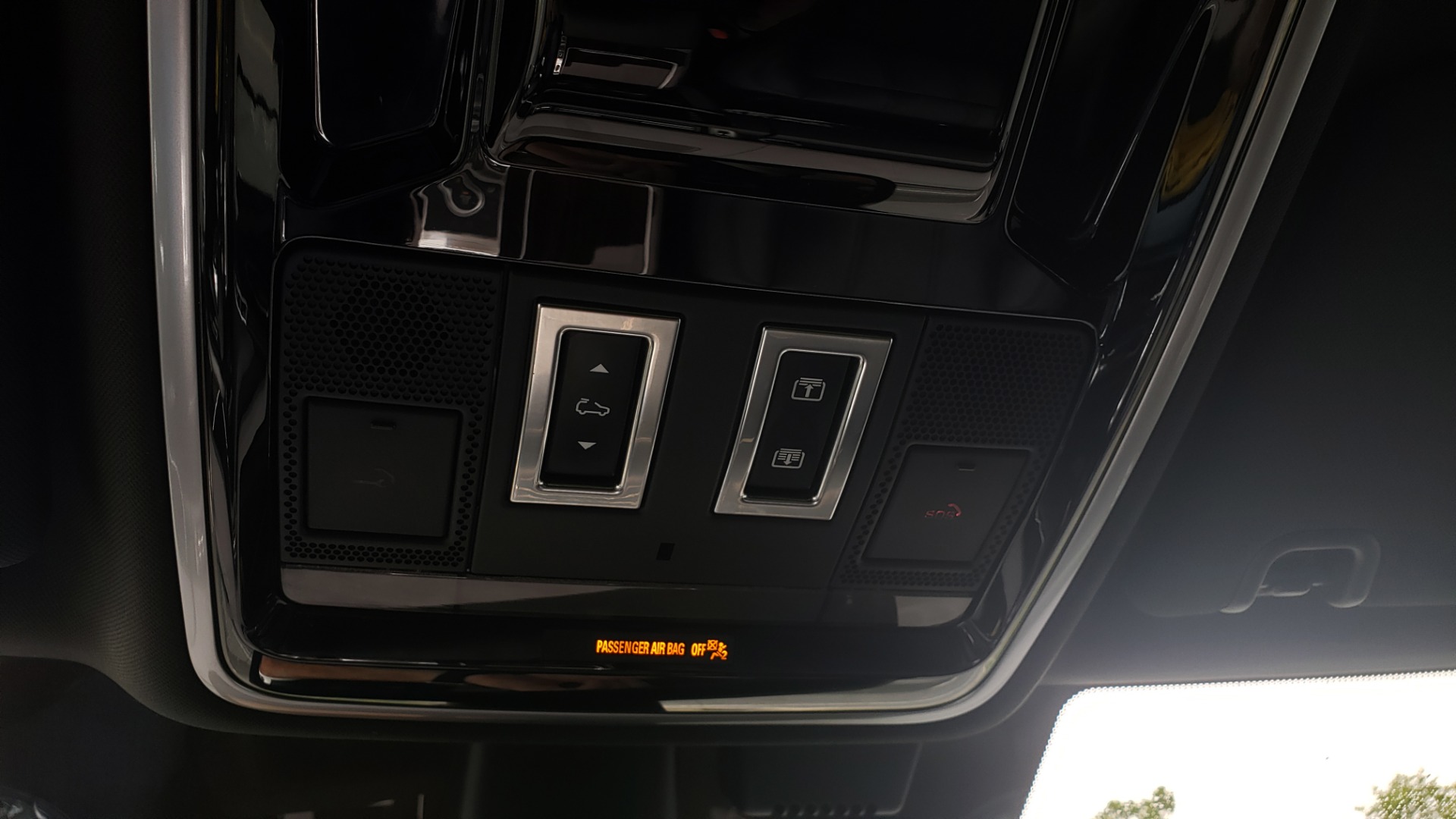 Used 2016 Land Rover RANGE ROVER HSE 3.0L / NAV / PANO / VENT SEATS / REARVIEW / BLIND SPOT for sale Sold at Formula Imports in Charlotte NC 28227 58