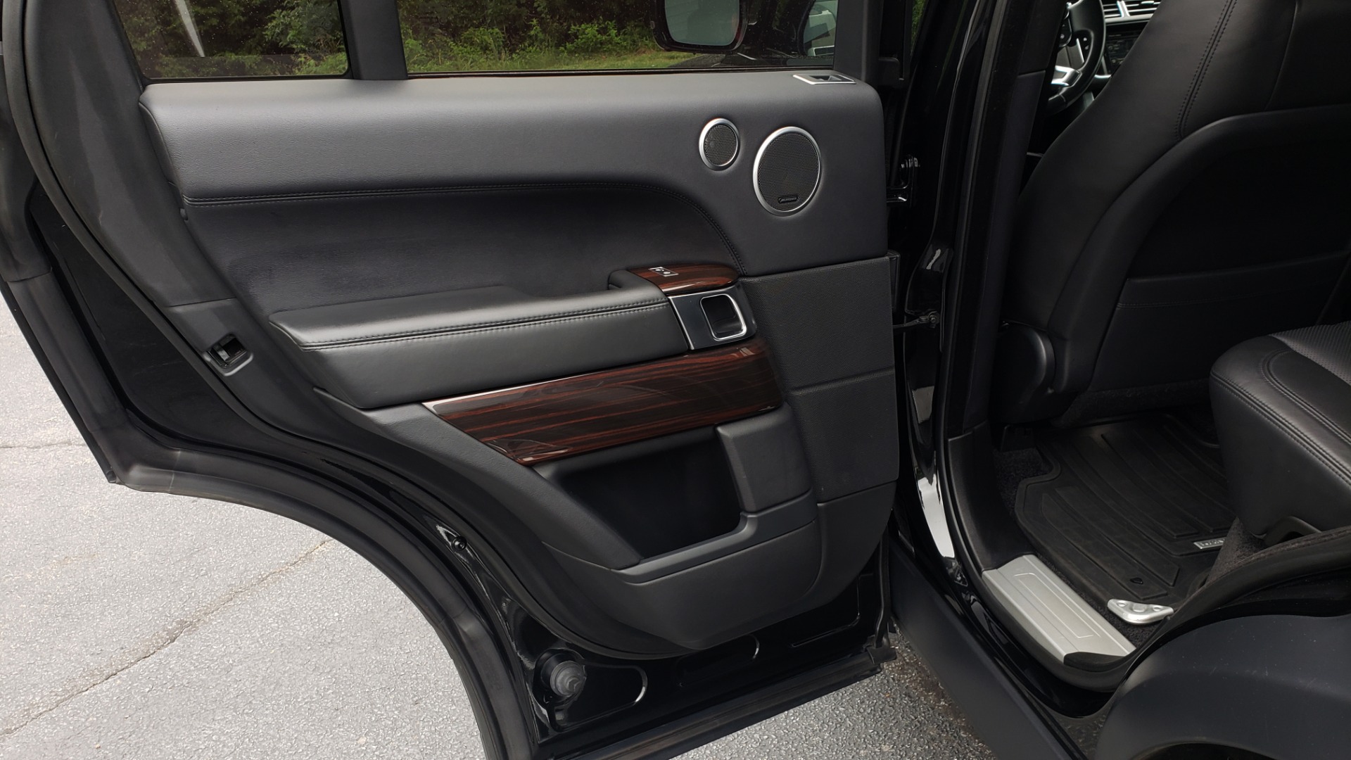 Used 2016 Land Rover RANGE ROVER HSE 3.0L / NAV / PANO / VENT SEATS / REARVIEW / BLIND SPOT for sale Sold at Formula Imports in Charlotte NC 28227 60
