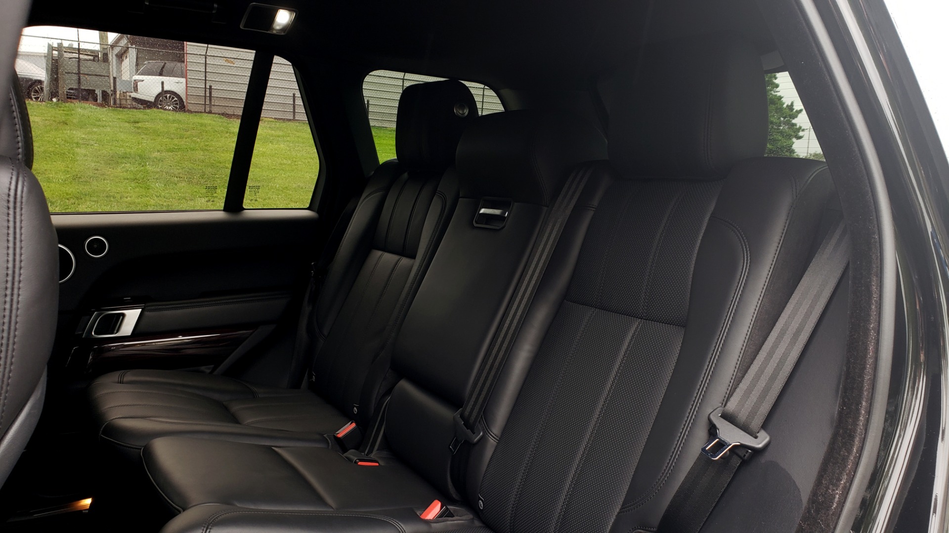 Used 2016 Land Rover RANGE ROVER HSE 3.0L / NAV / PANO / VENT SEATS / REARVIEW / BLIND SPOT for sale Sold at Formula Imports in Charlotte NC 28227 65
