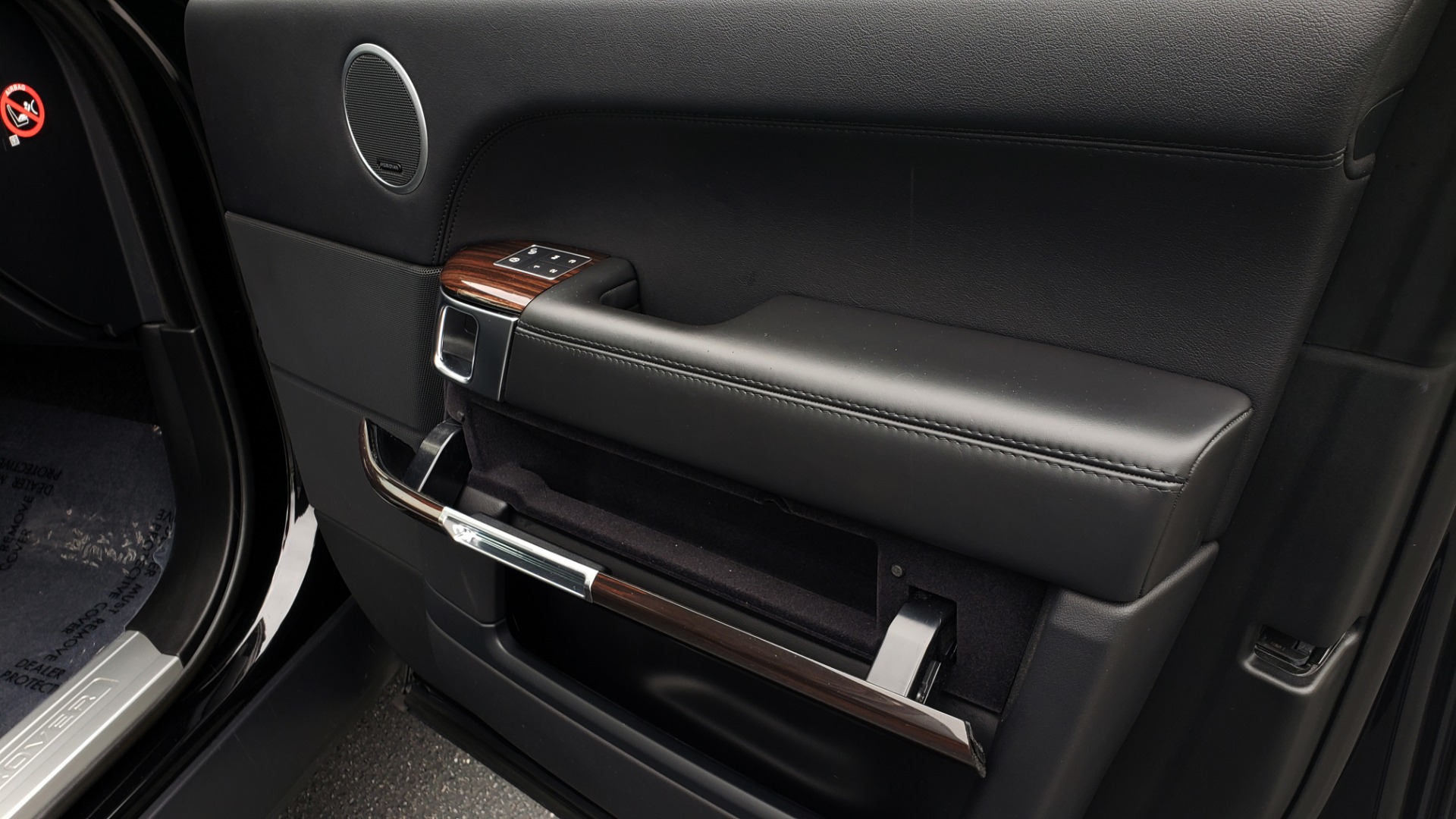 Used 2016 Land Rover RANGE ROVER HSE 3.0L / NAV / PANO / VENT SEATS / REARVIEW / BLIND SPOT for sale Sold at Formula Imports in Charlotte NC 28227 68