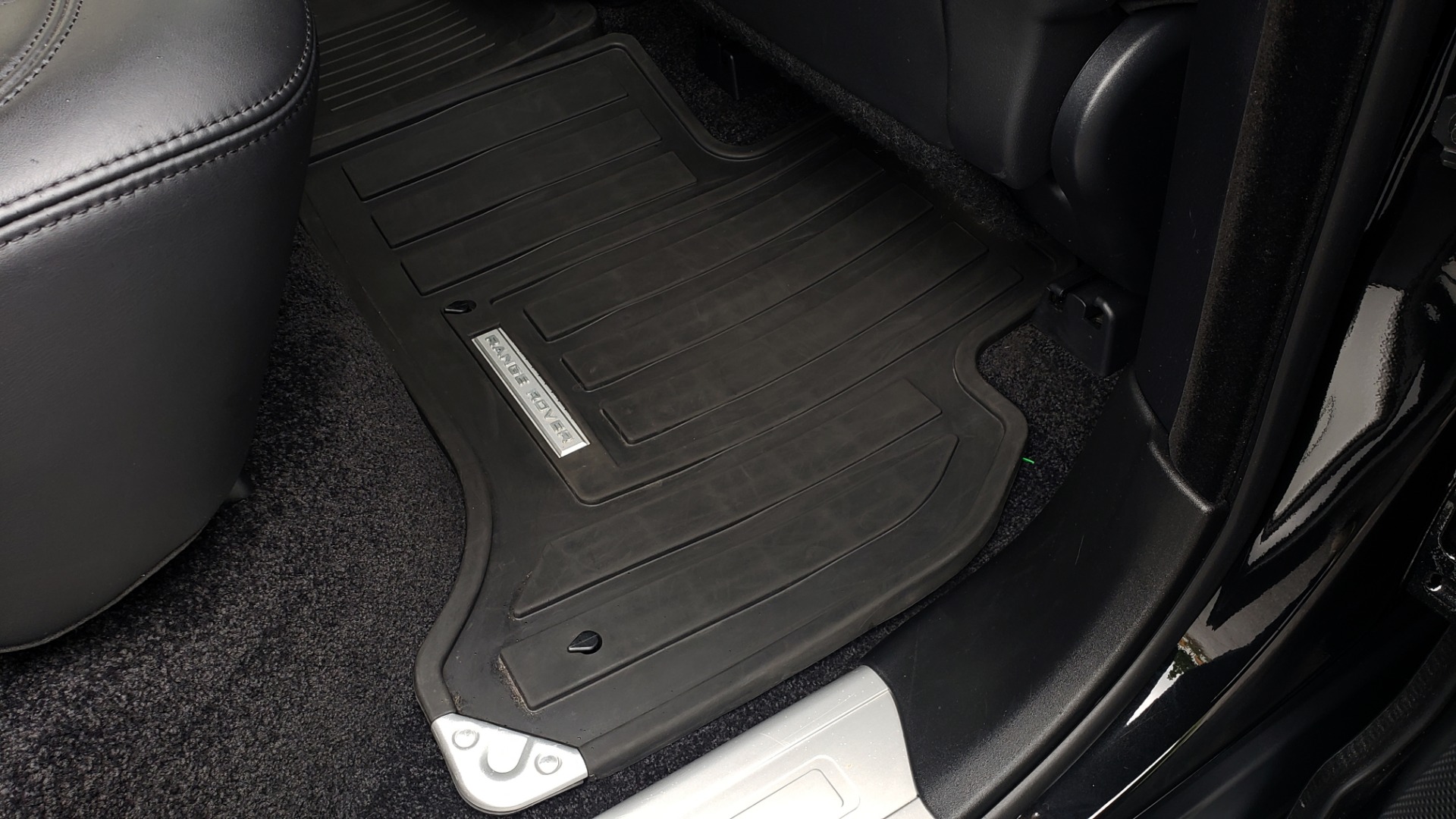 Used 2016 Land Rover RANGE ROVER HSE 3.0L / NAV / PANO / VENT SEATS / REARVIEW / BLIND SPOT for sale Sold at Formula Imports in Charlotte NC 28227 80