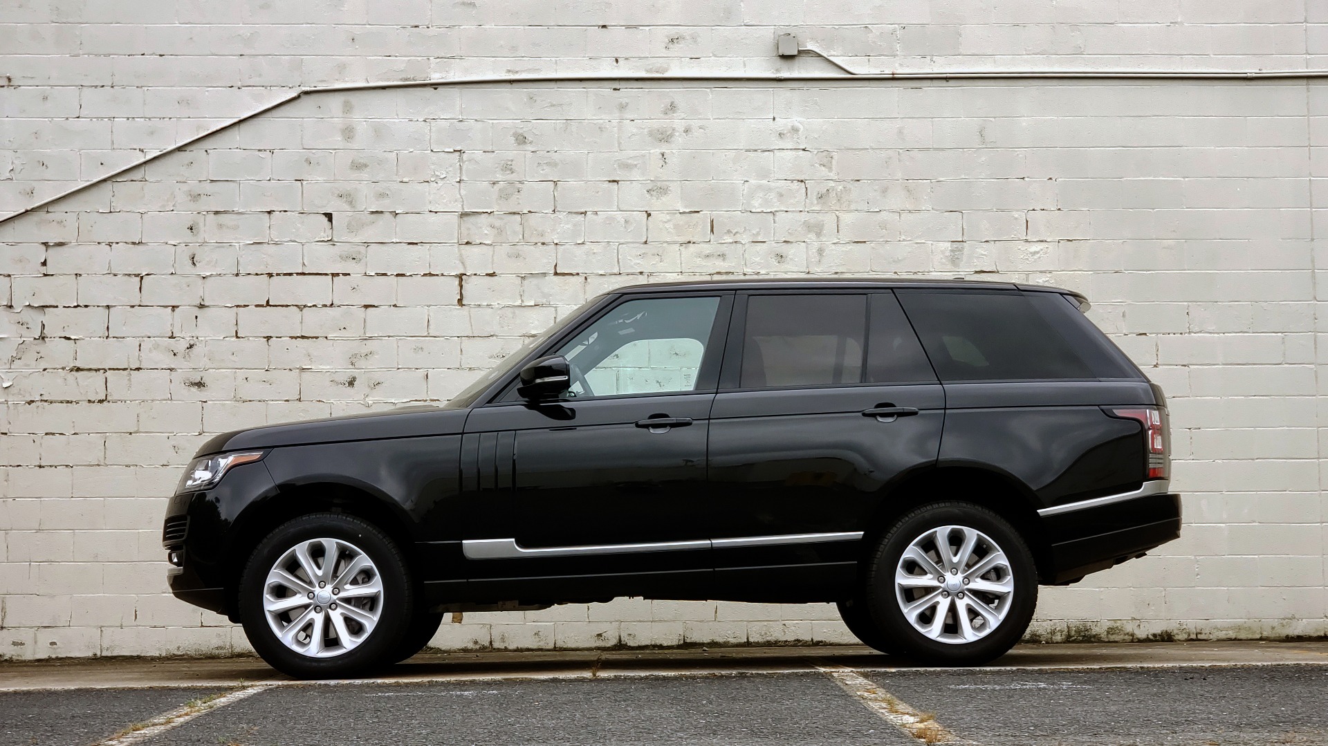 Used 2016 Land Rover RANGE ROVER HSE 3.0L / NAV / PANO / VENT SEATS / REARVIEW / BLIND SPOT for sale Sold at Formula Imports in Charlotte NC 28227 9