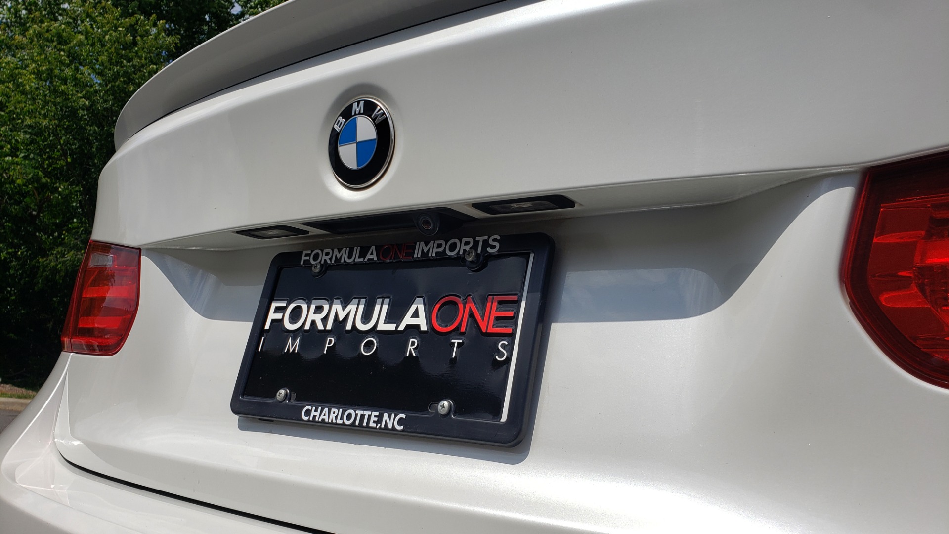 Used 2015 BMW 3 SERIES 328I PREMIUM / NAV / SUNROOF / HTD STS / DRIVER ASST / REARVIEW for sale Sold at Formula Imports in Charlotte NC 28227 28