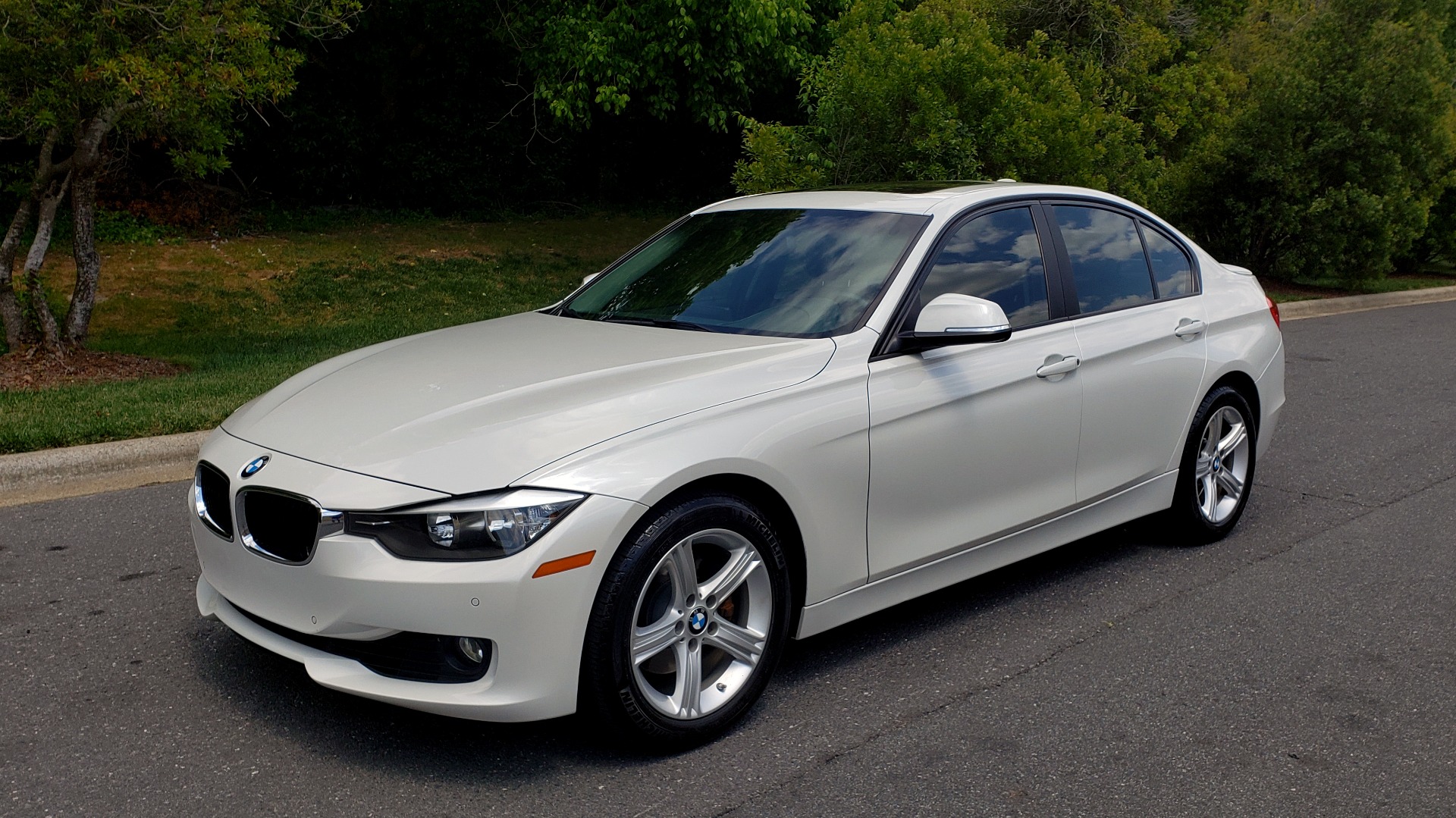 Used 2015 BMW 3 SERIES 328I PREMIUM / NAV / SUNROOF / HTD STS / DRIVER ASST / REARVIEW for sale Sold at Formula Imports in Charlotte NC 28227 1