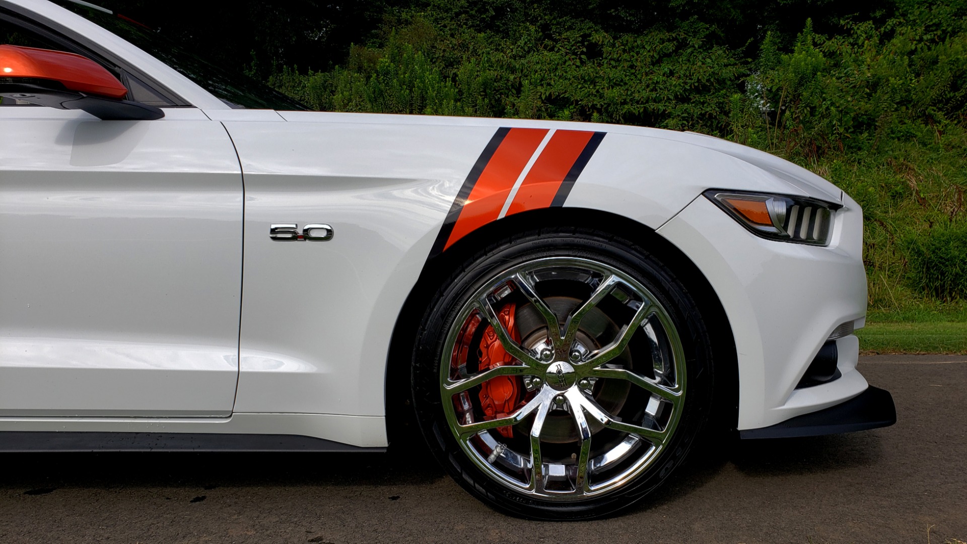 Used 2017 Ford MUSTANG GT PREMIUM CONV / 5.0L V8 / 6-SPD AUTO / NAV / HTD STS / REARVIEW for sale Sold at Formula Imports in Charlotte NC 28227 72