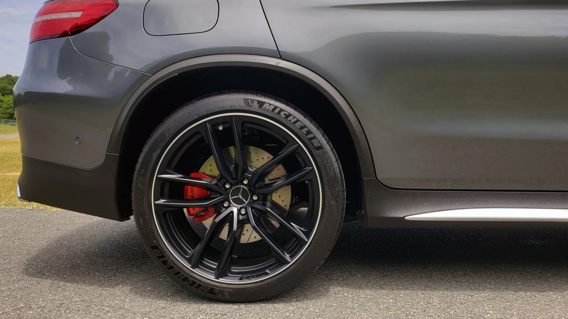 Used 2019 Mercedes-Benz GLC AMG 63 S 4MATIC COUPE / NAV / TRACK PACE APP / AMG PERF EXH / MULTIMEDIA for sale Sold at Formula Imports in Charlotte NC 28227 16
