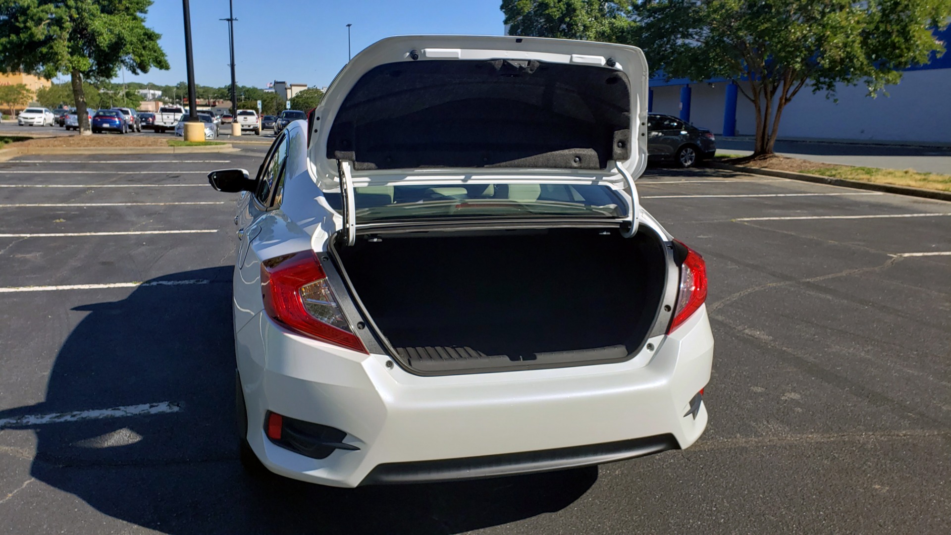 Used 2016 Honda CIVIC SEDAN TOURING / NAV / SUNROOF / REARVIEW / HEATED SEATS for sale Sold at Formula Imports in Charlotte NC 28227 13