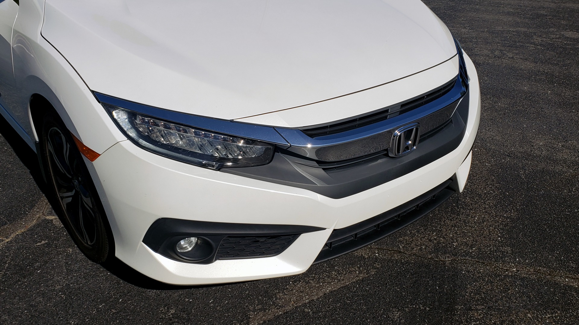 Used 2016 Honda CIVIC SEDAN TOURING / NAV / SUNROOF / REARVIEW / HEATED SEATS for sale Sold at Formula Imports in Charlotte NC 28227 22